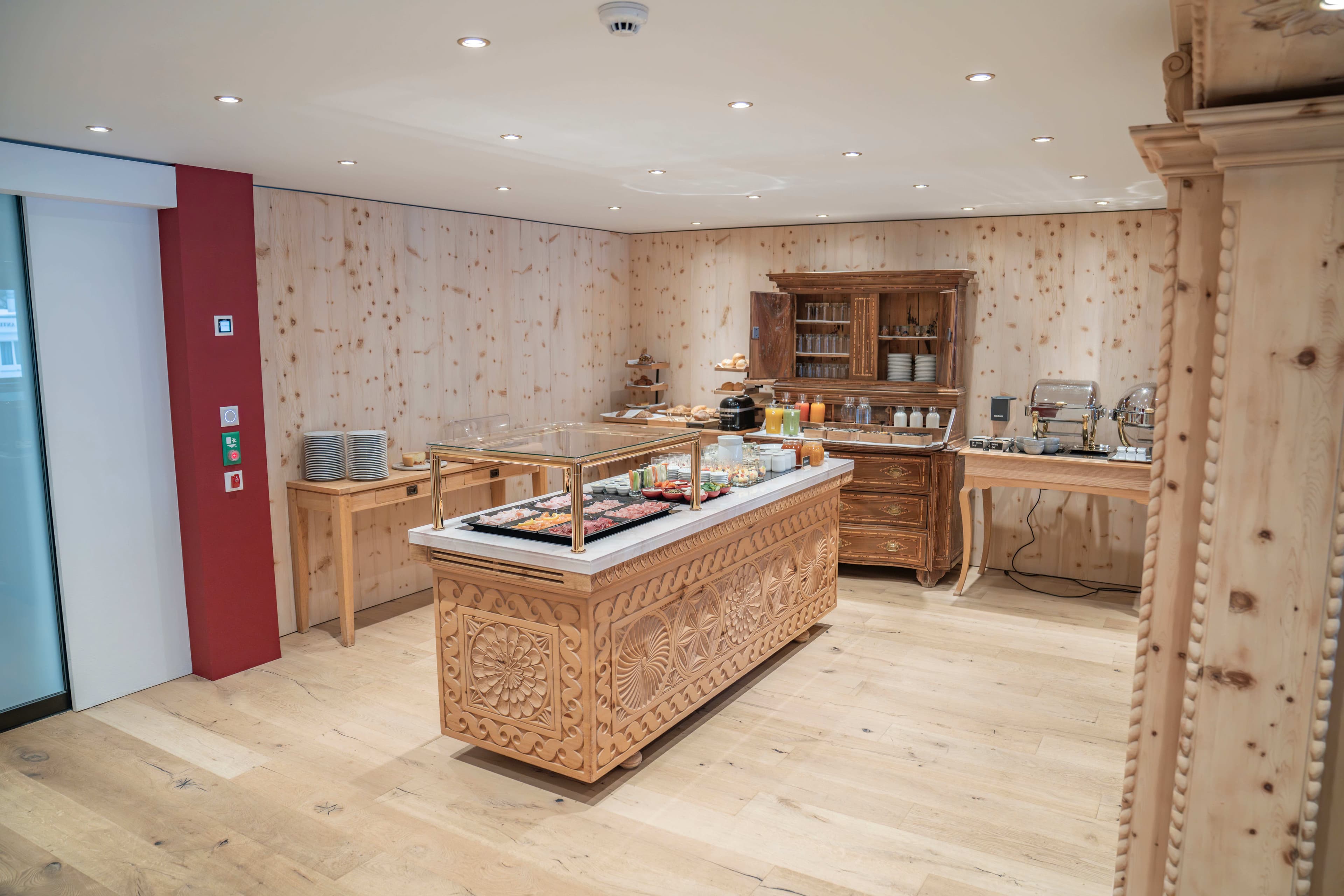 Hotel Allalin Ansicht 6