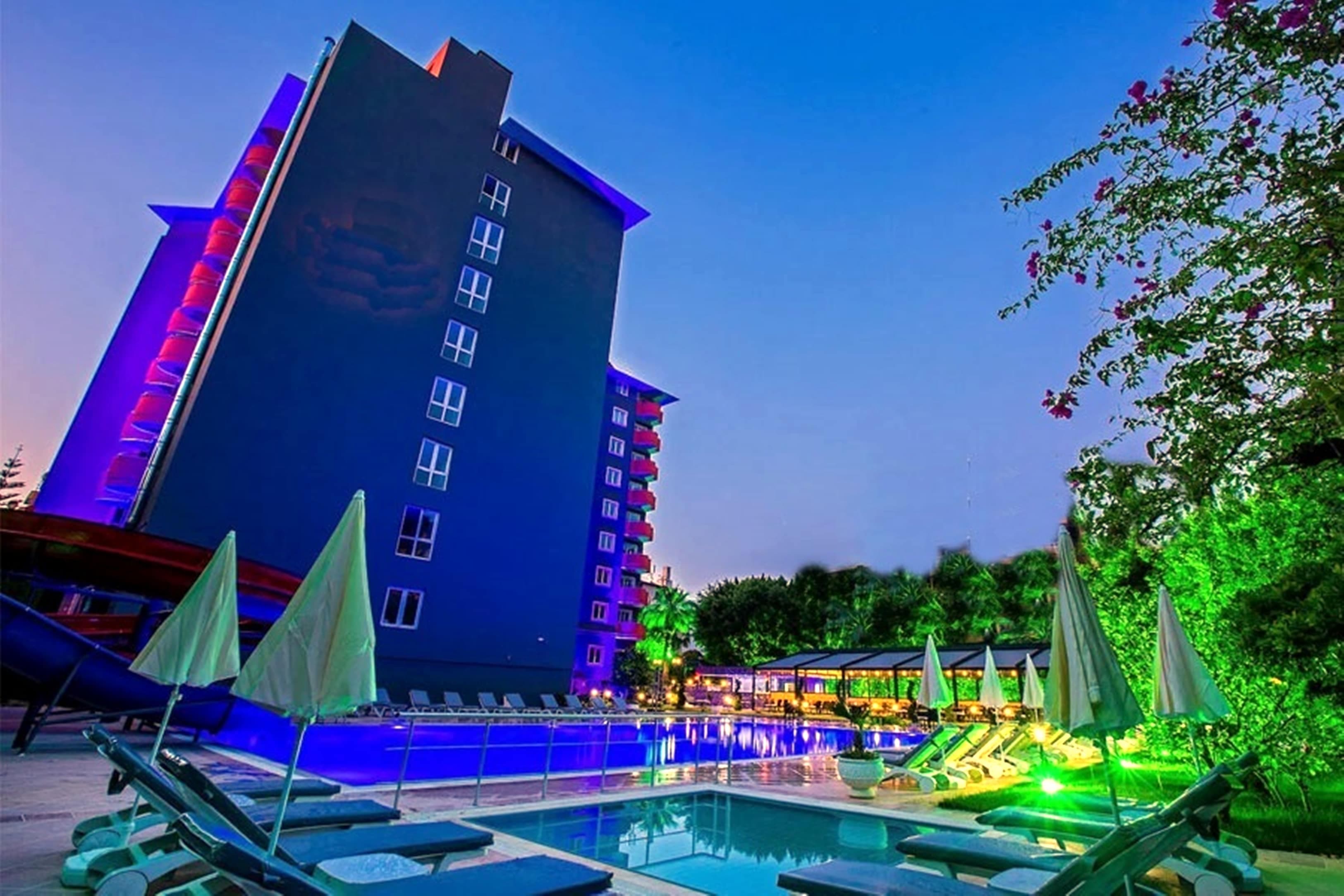 Grand Alisa Hotel Ansicht 7