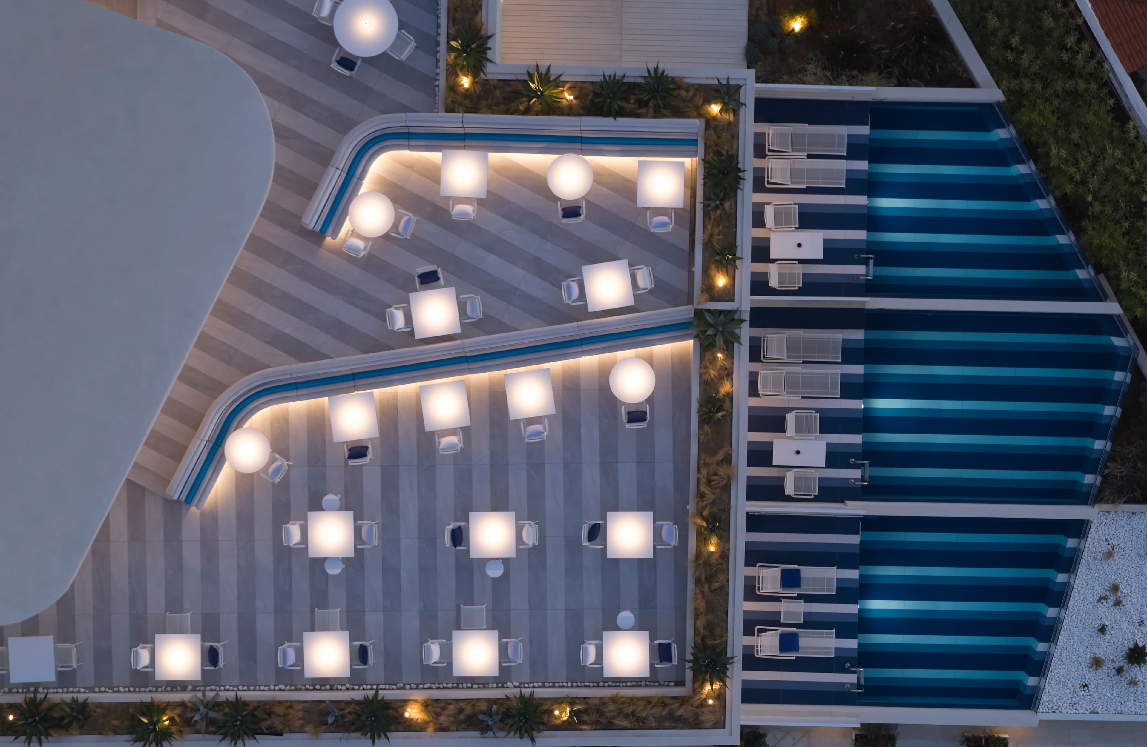 I Resort Beach Hotel & Spa Ansicht 2
