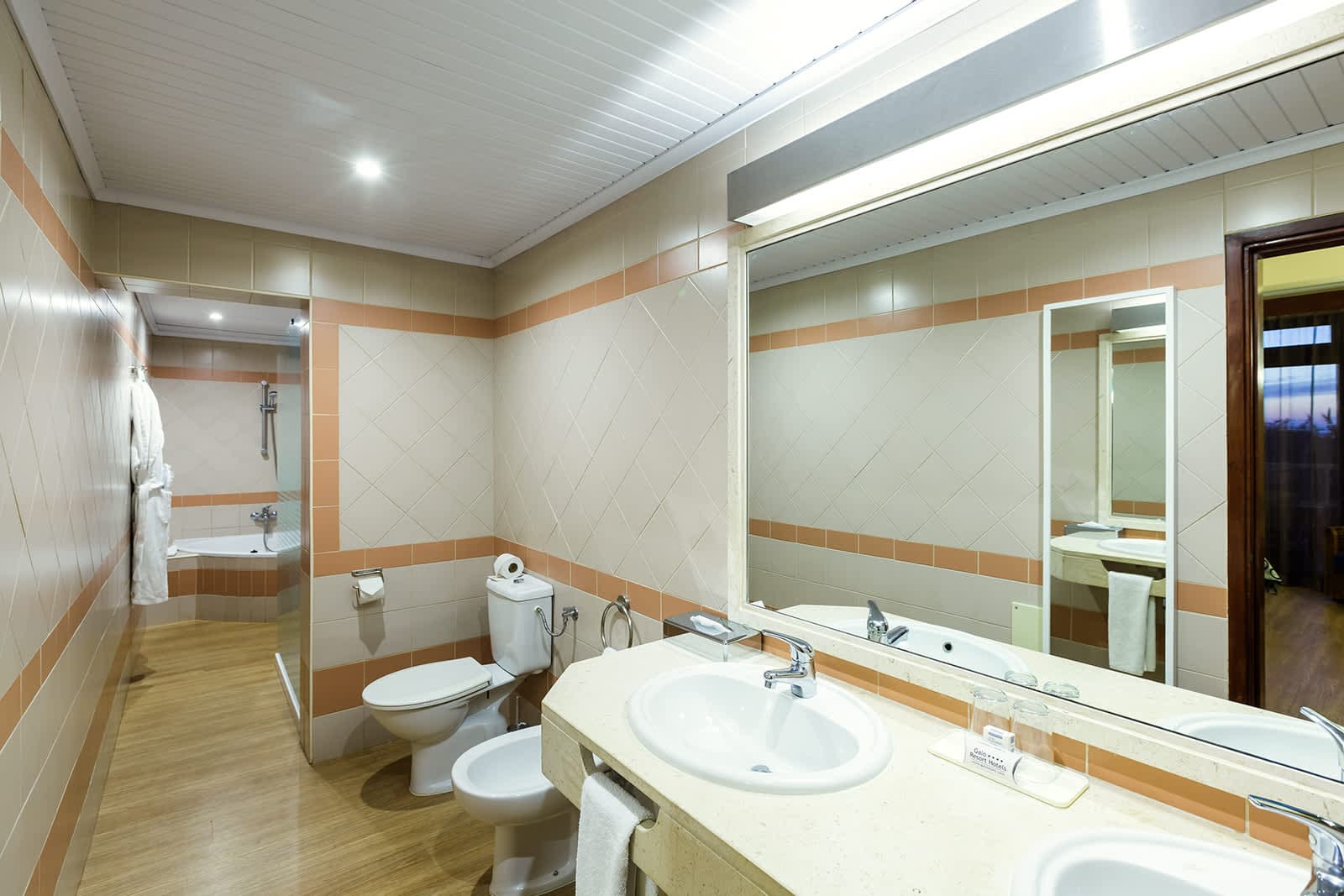 Alpino Atlantico Hotel Ansicht 6