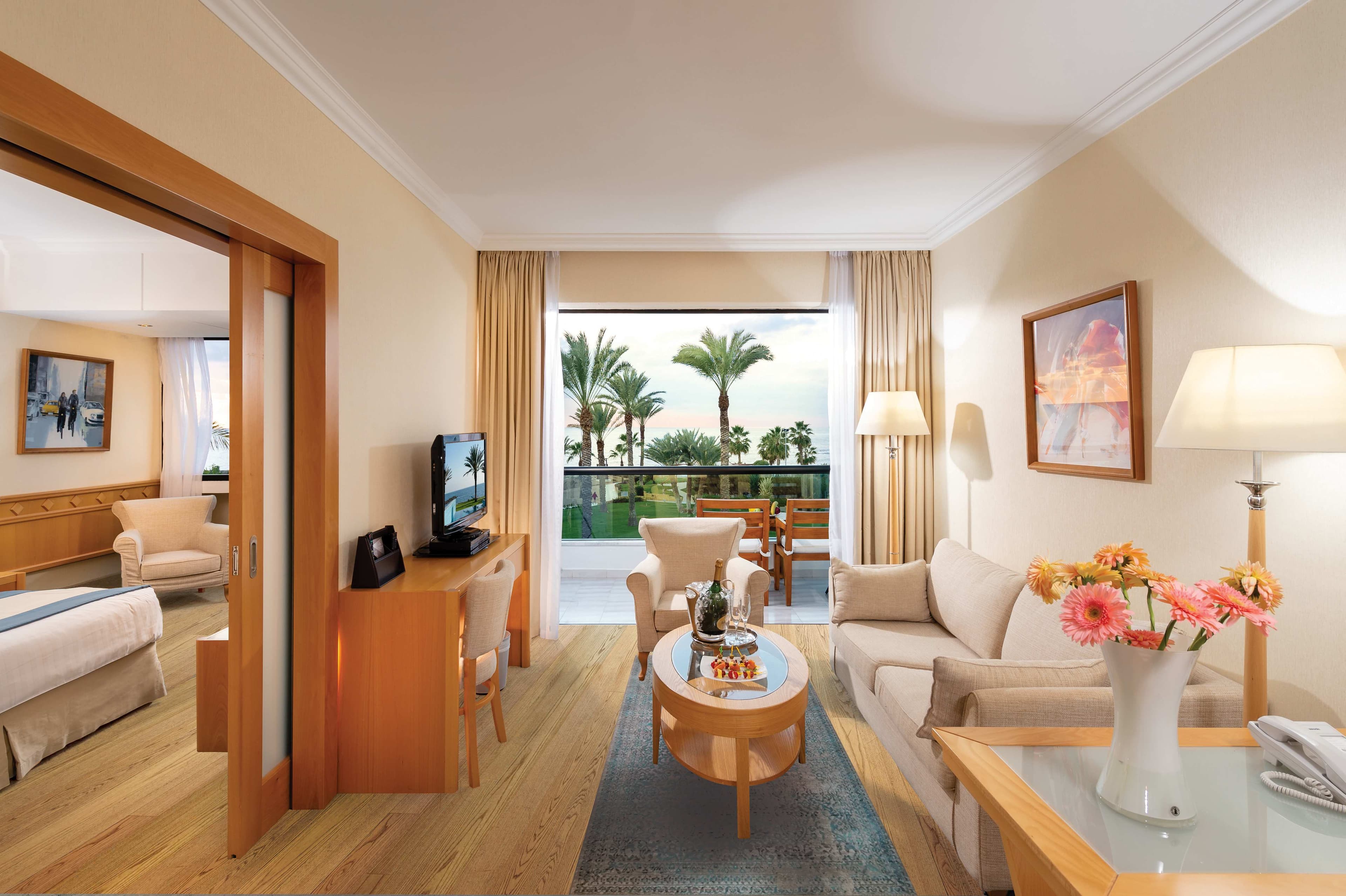 Constantinou Bros Asimina Suites Hotel Ansicht 5