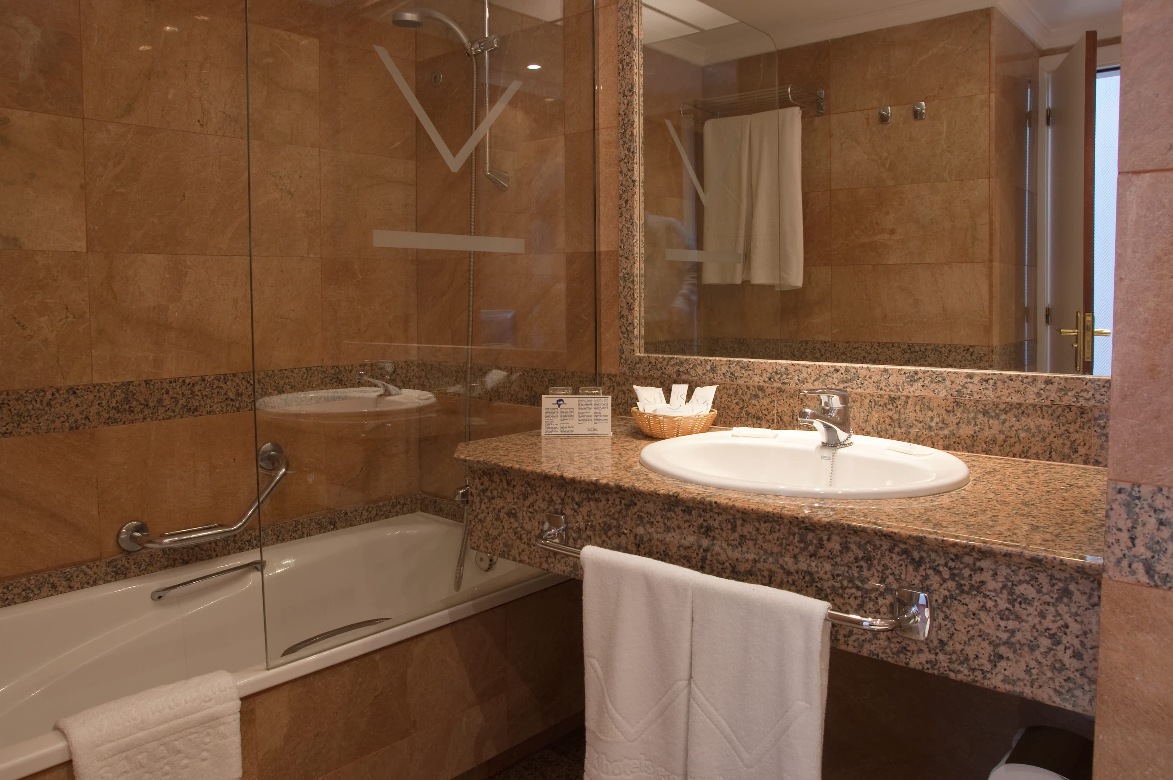 VIK Hotel San Antonio Ansicht 6