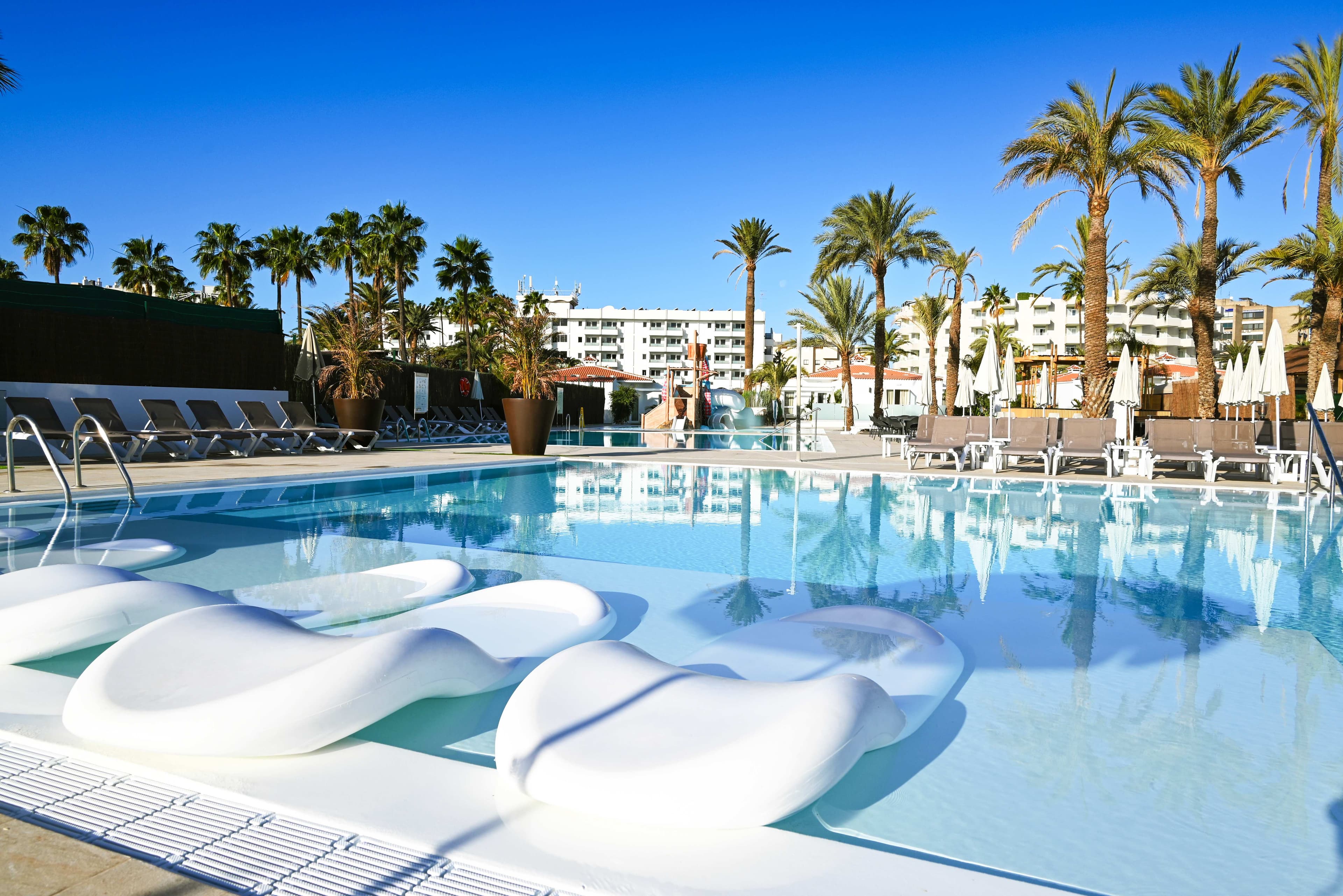 HL Miraflor Suites Hotel Ansicht 8