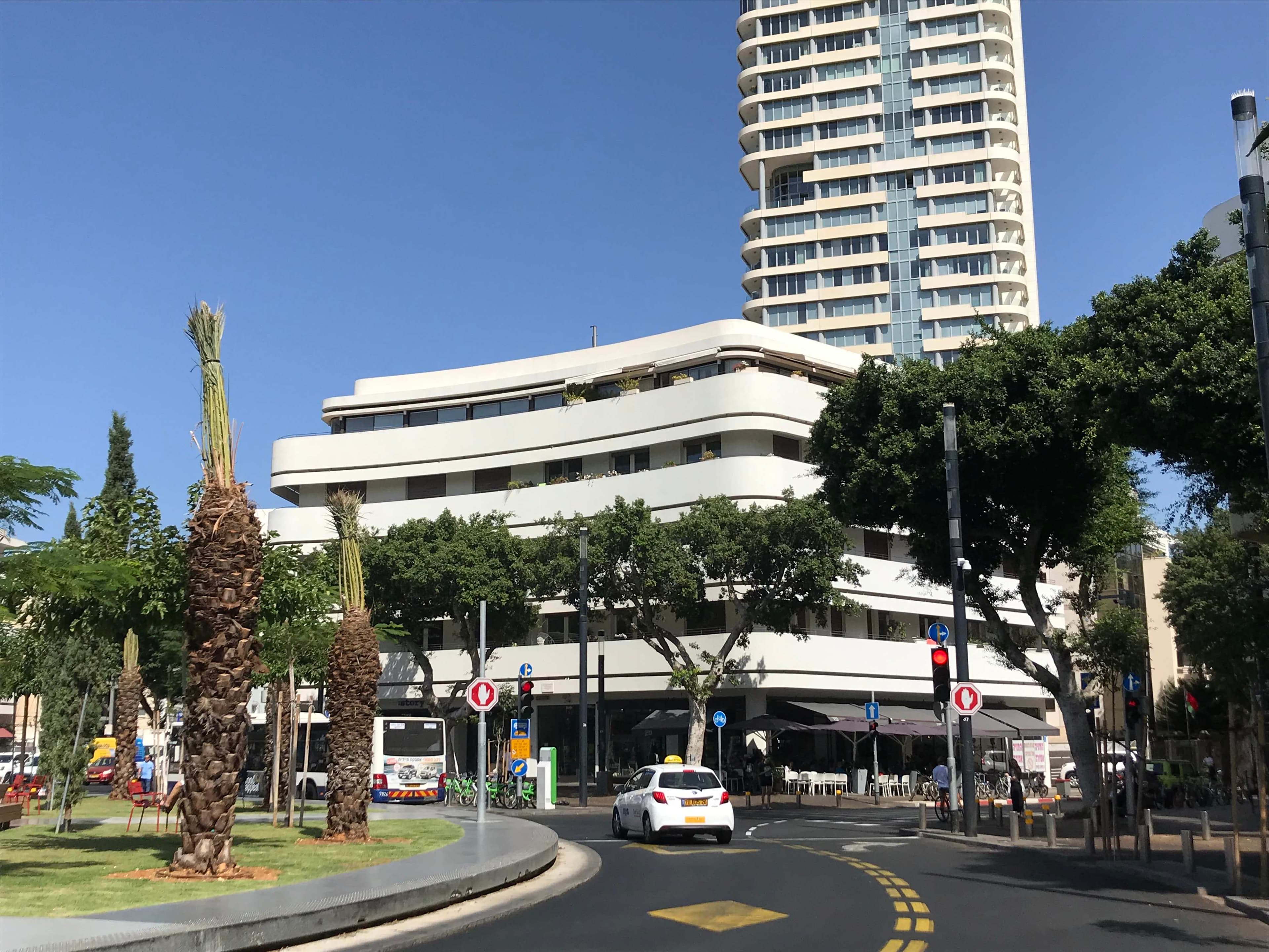 Center Chic Hotel