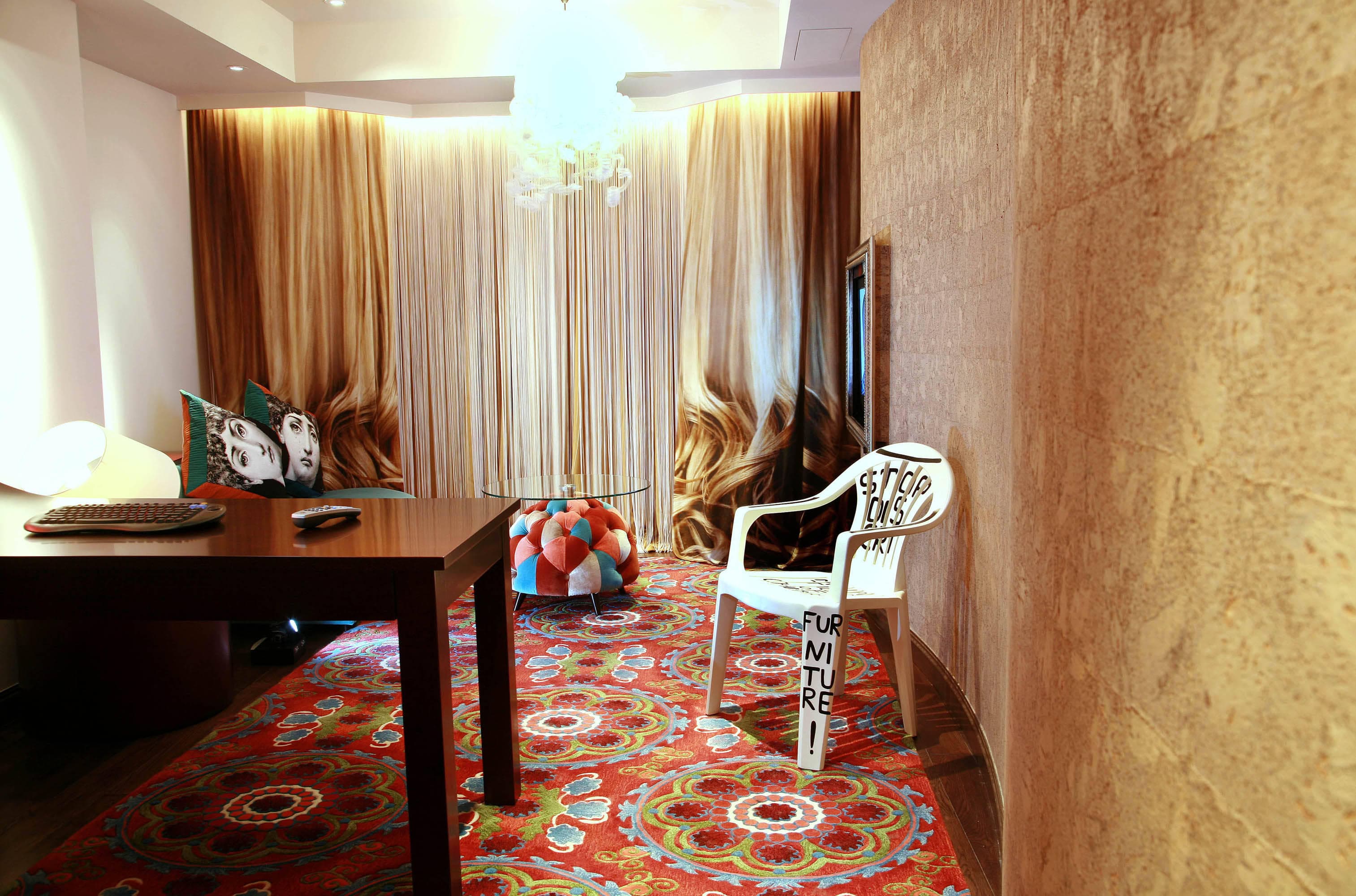 The Luxe Manor Ansicht 5