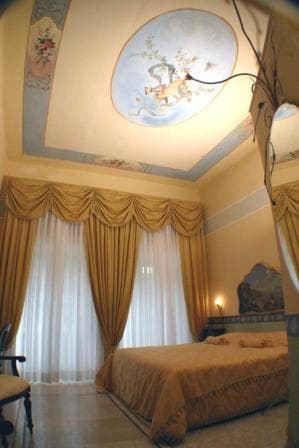 Hotel Art Resort Galleria Umberto Ansicht 8