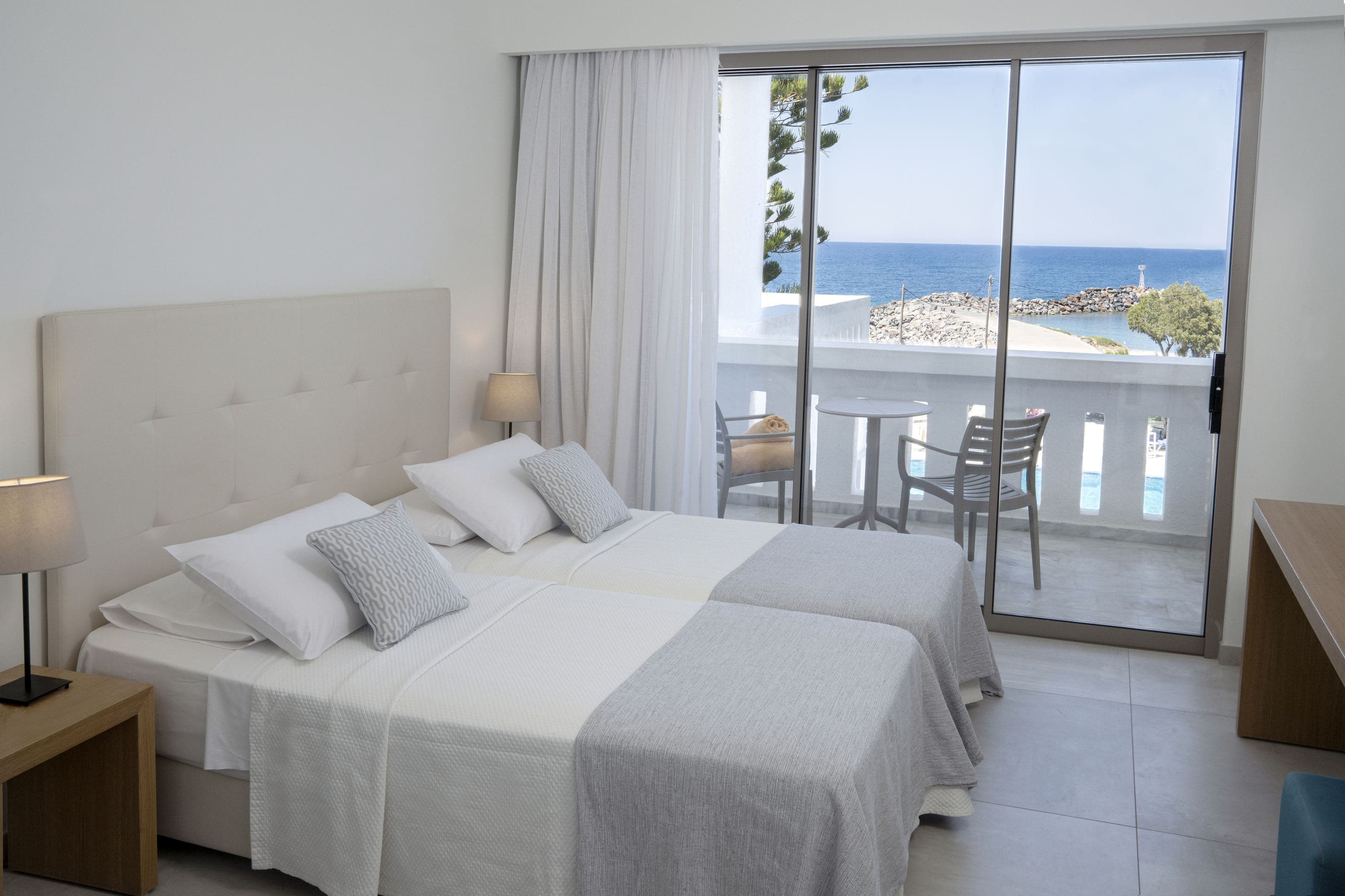 Maritimo Beach Hotel Ansicht 5