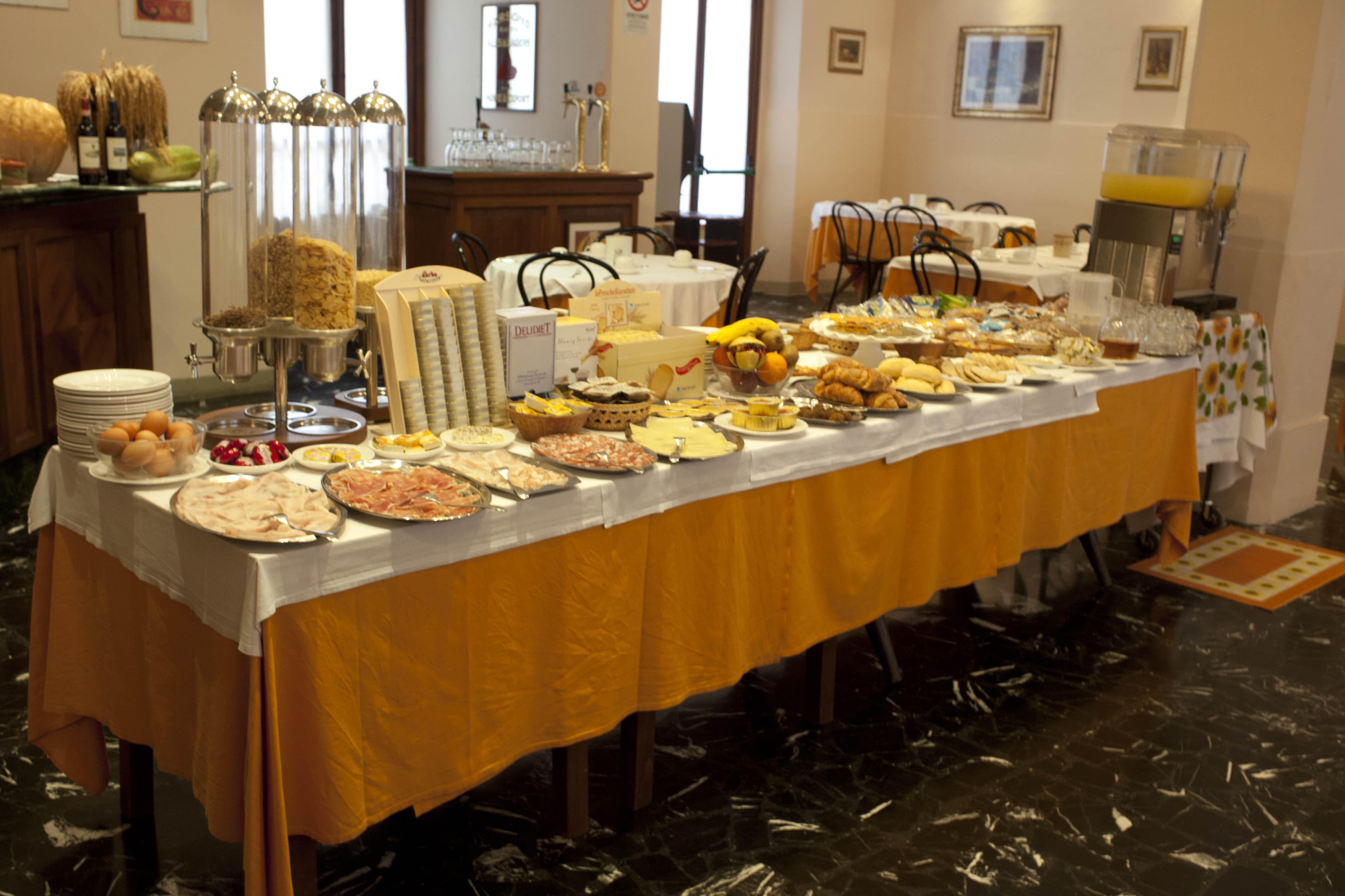 Hotel Savoia & Campana Ansicht 9
