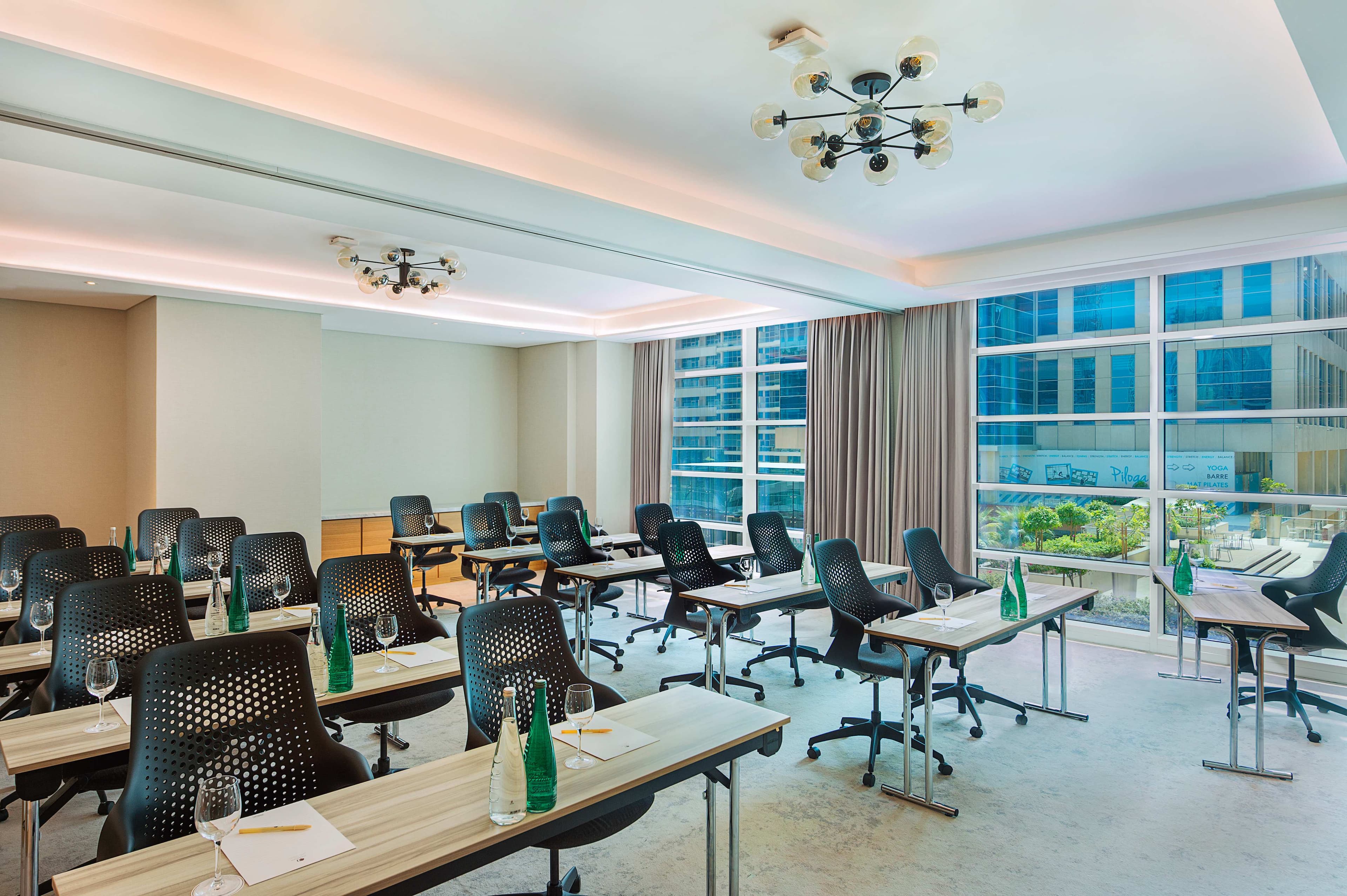 DoubleTree by Hilton Dubai - Business Bay Ansicht 8