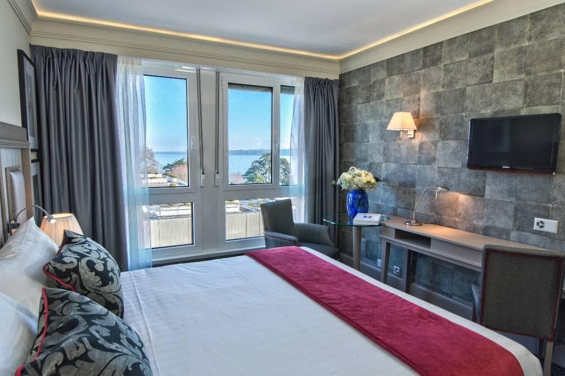 Drake Longchamp Swiss Quality Hotel Ansicht 5