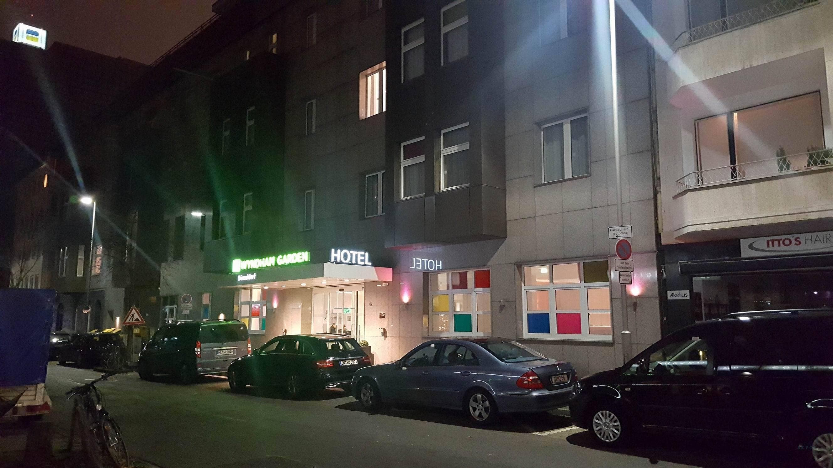 Wyndham Garden Düsseldorf City Centre Königsallee Ansicht 2