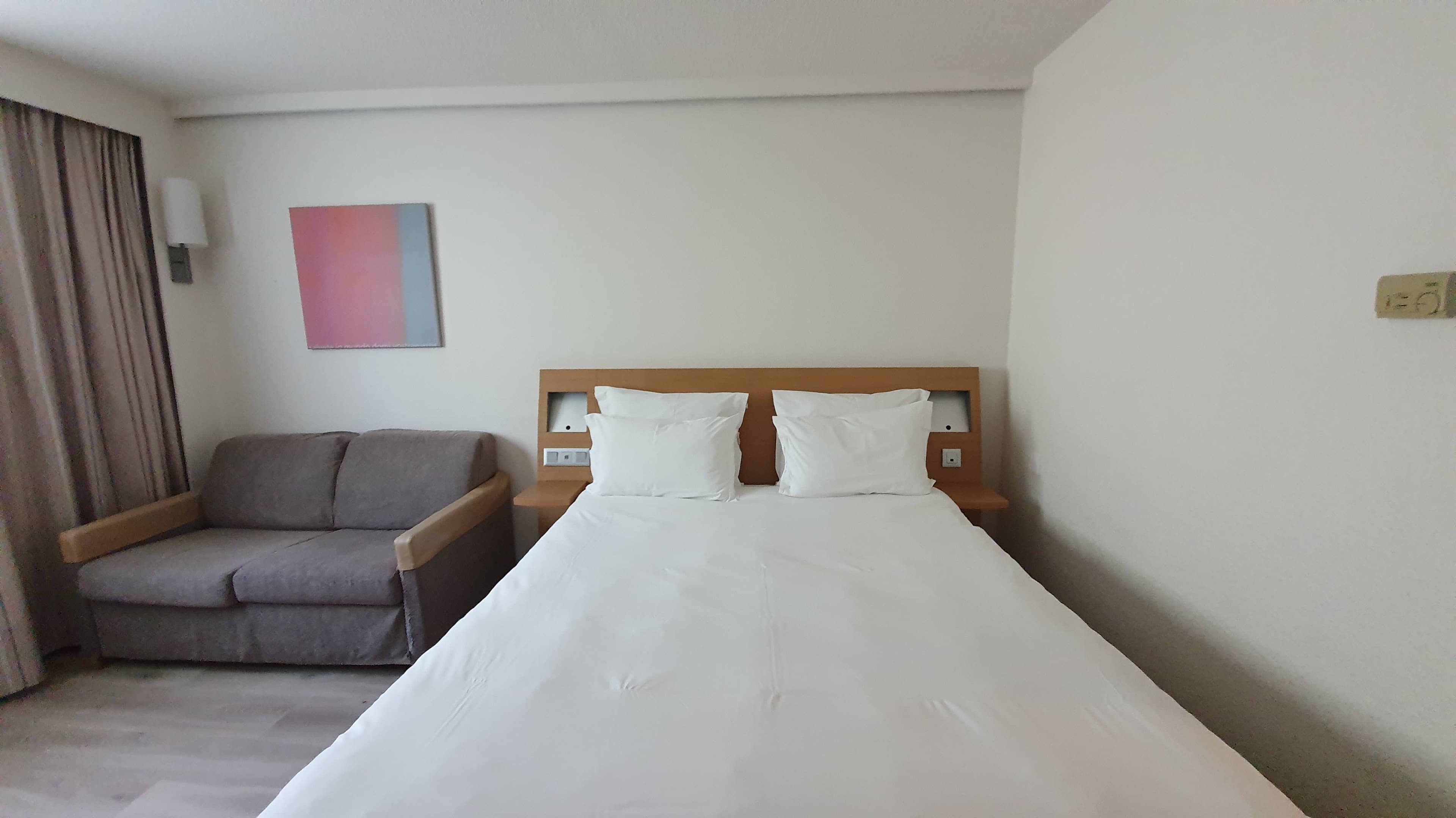 Hotel Novotel Setubal Ansicht 3
