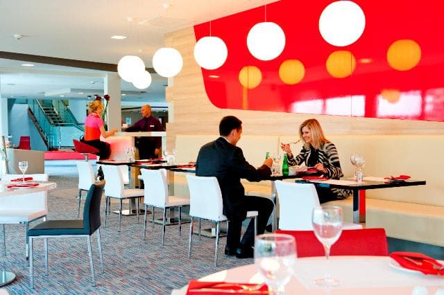 Hotel Novotel Wroclaw Ansicht 6
