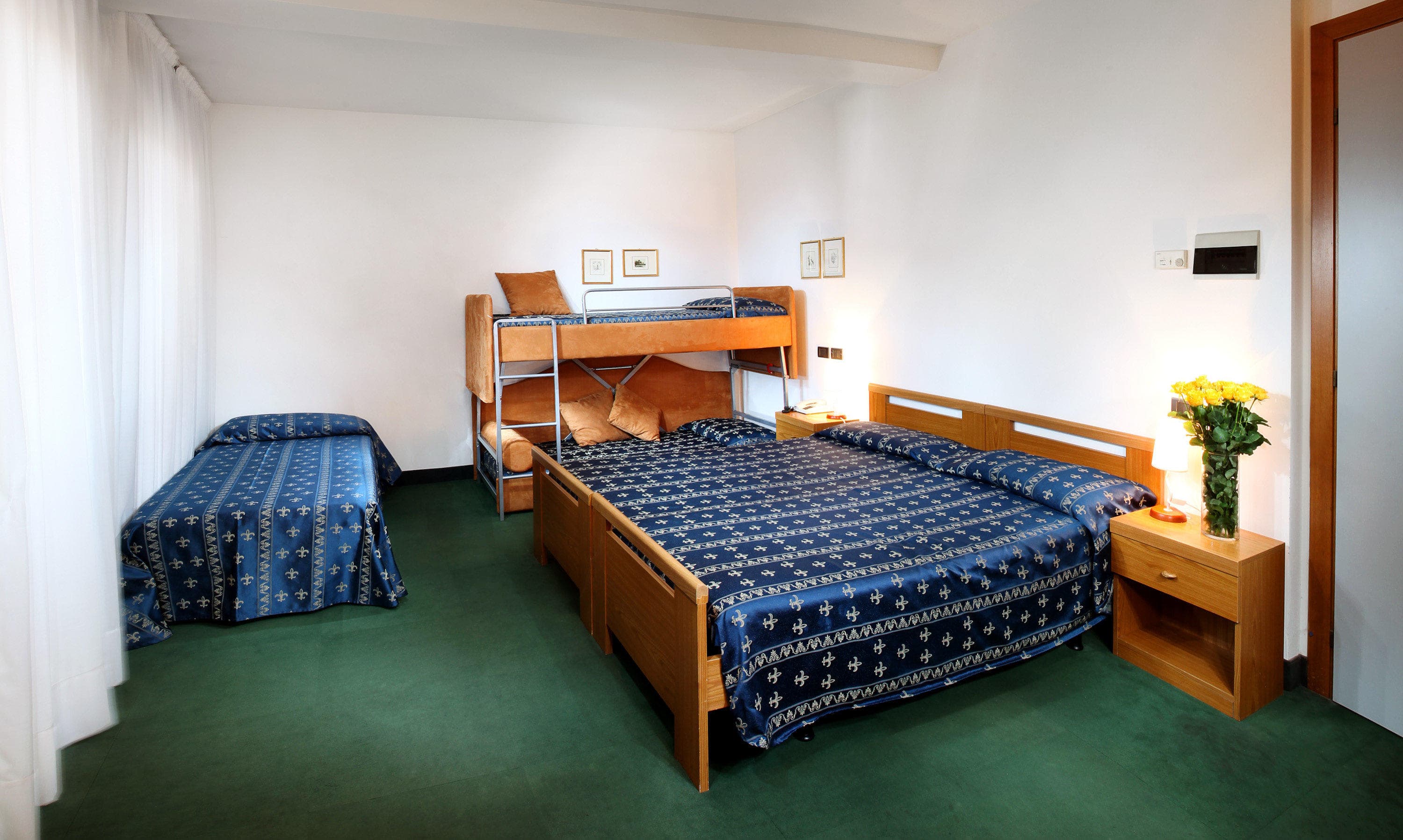 Hotel Helvetia Ansicht 3