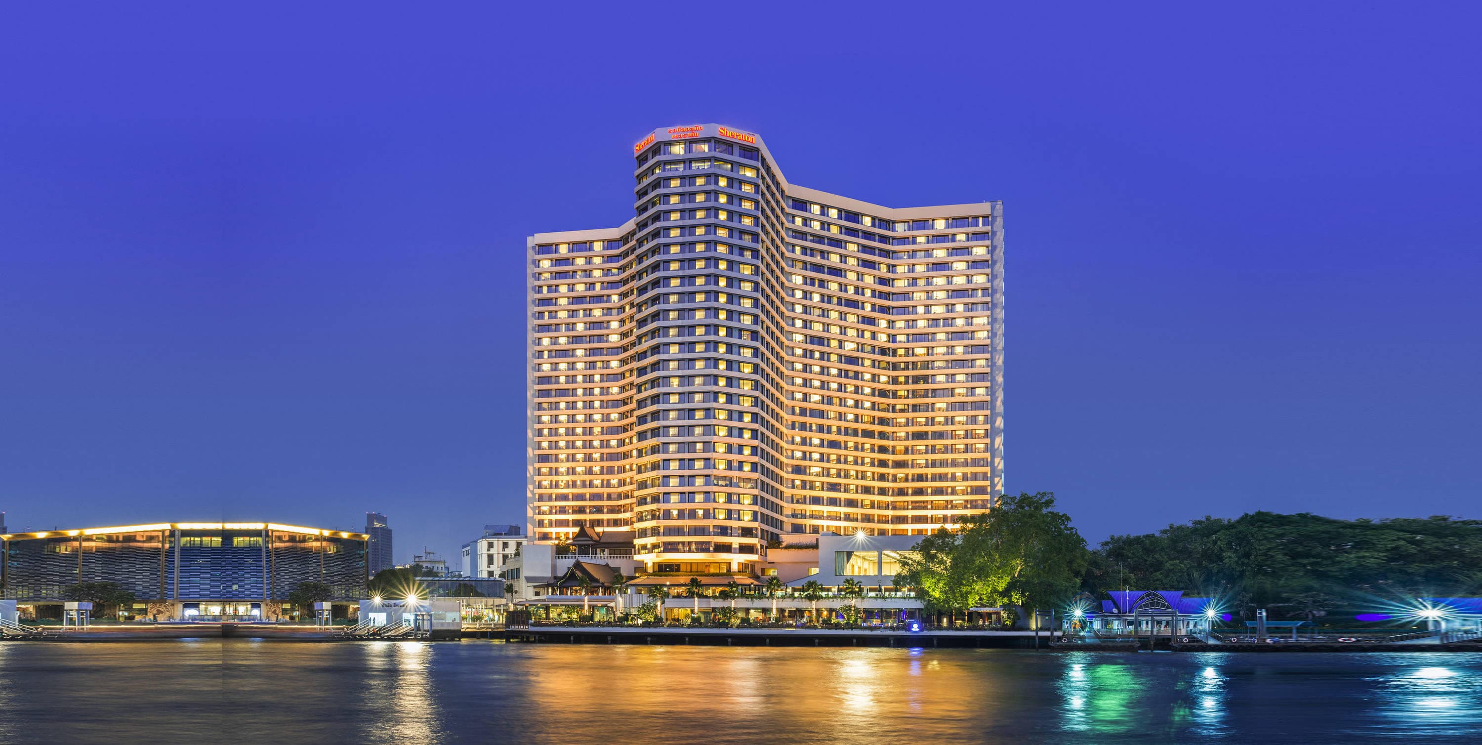 Royal Orchid Sheraton Hotel & Towers Ansicht 2