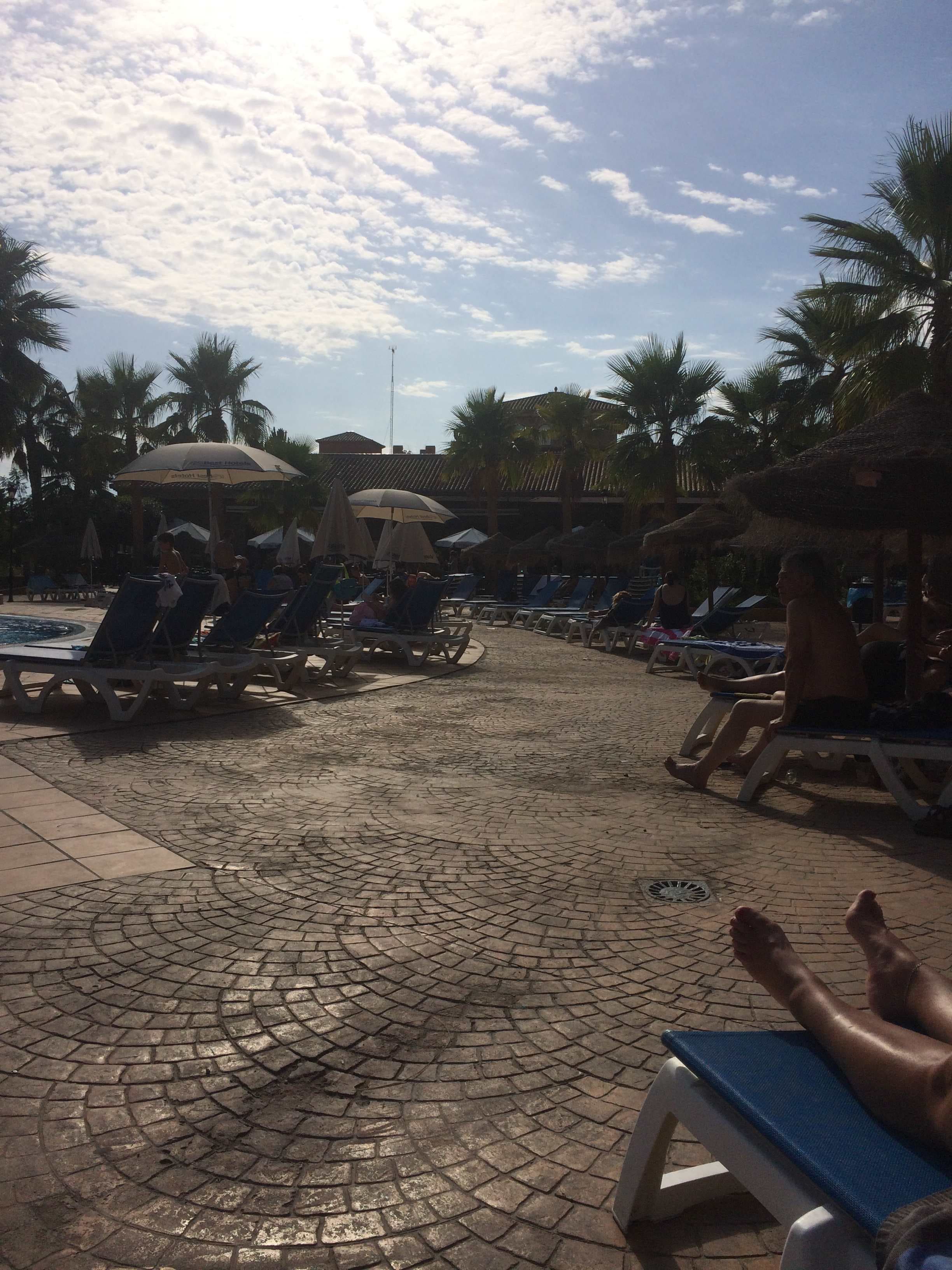 Alcazar Hotel & Appartments