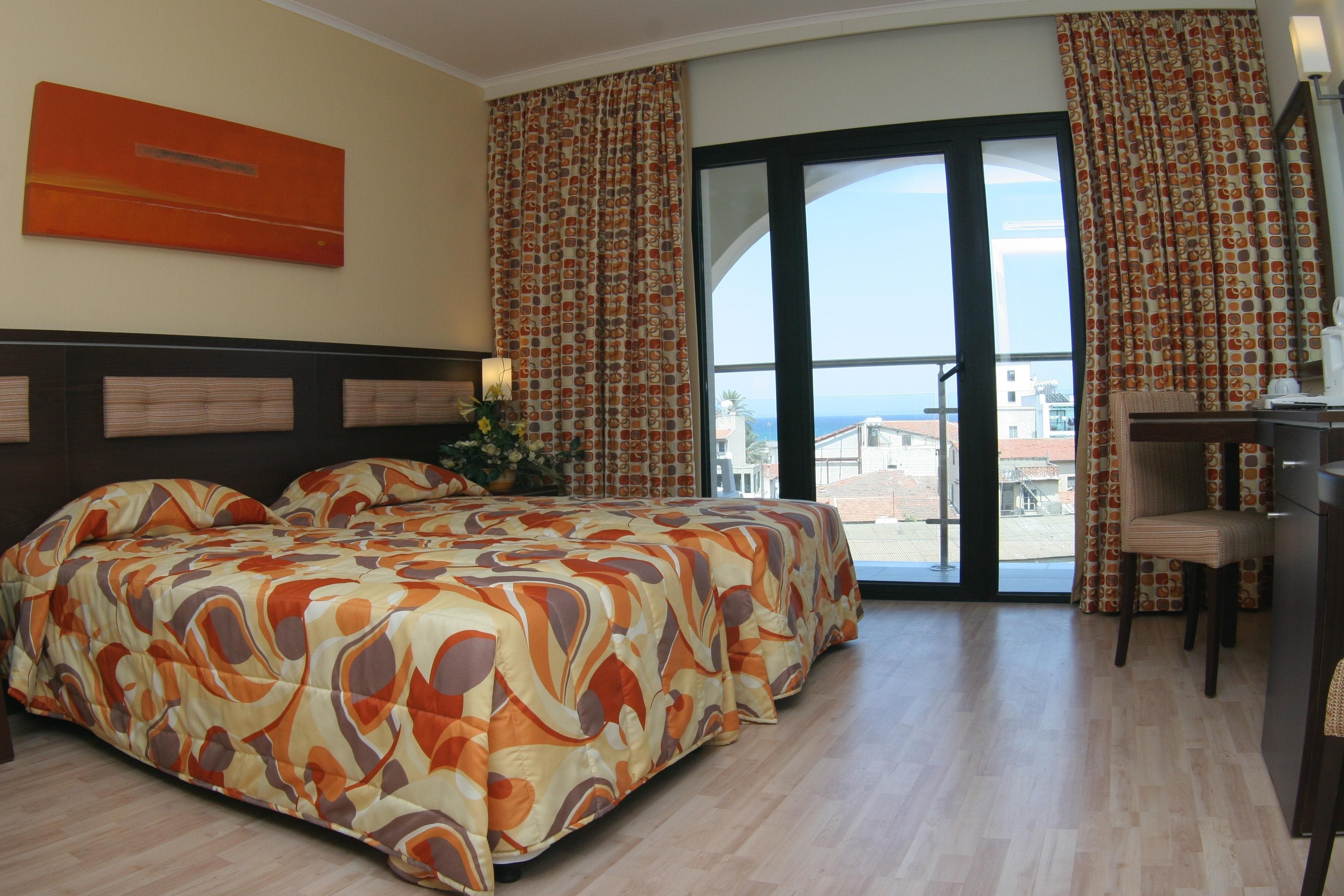 Livadhiotis City Hotel Ansicht 4