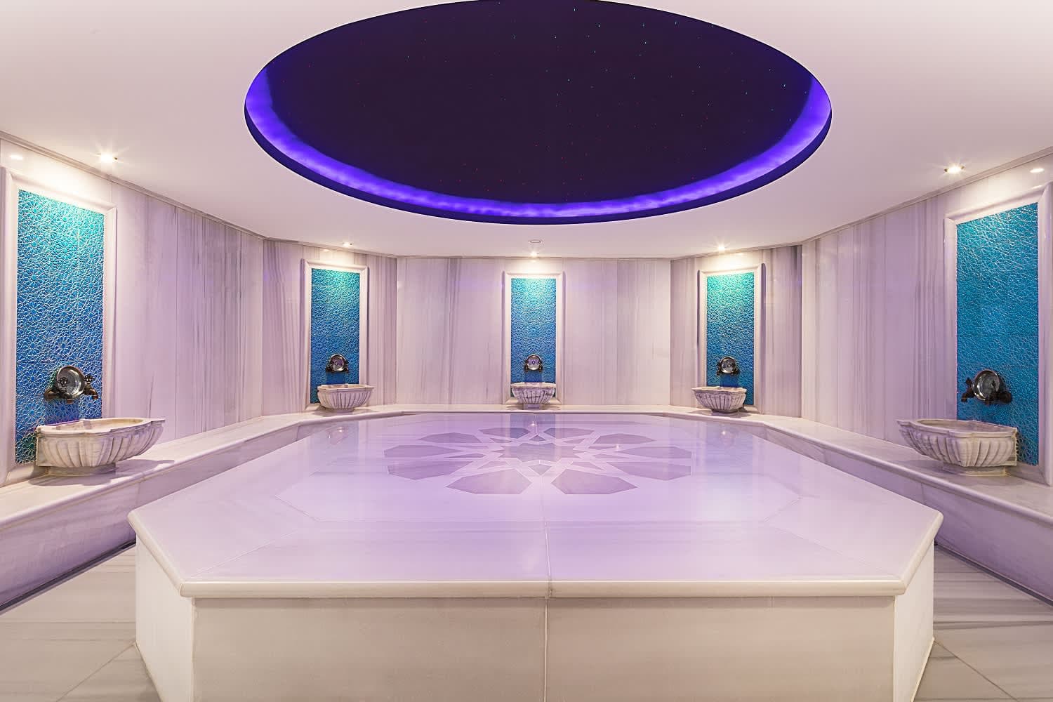 DoubleTree by Hilton Istanbul - Old Town Ansicht 8