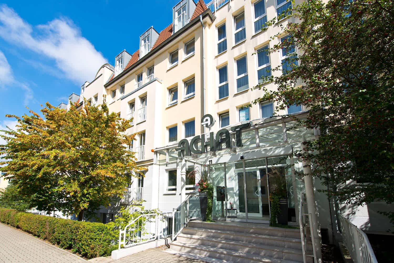 ACHAT Hotel Dresden Elbufer Ansicht 2