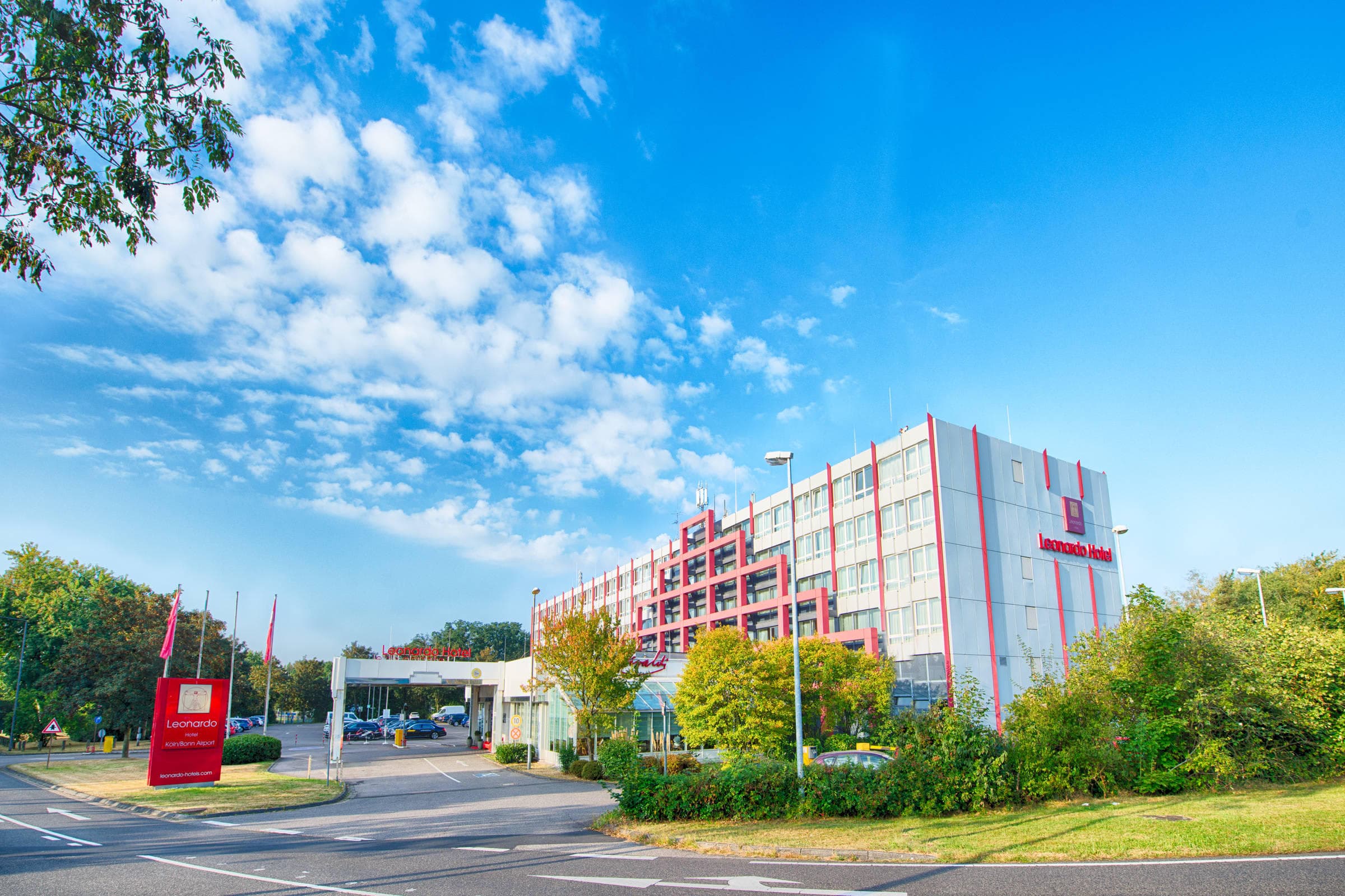 Leonardo Hotel Köln Bonn Airport Ansicht 2