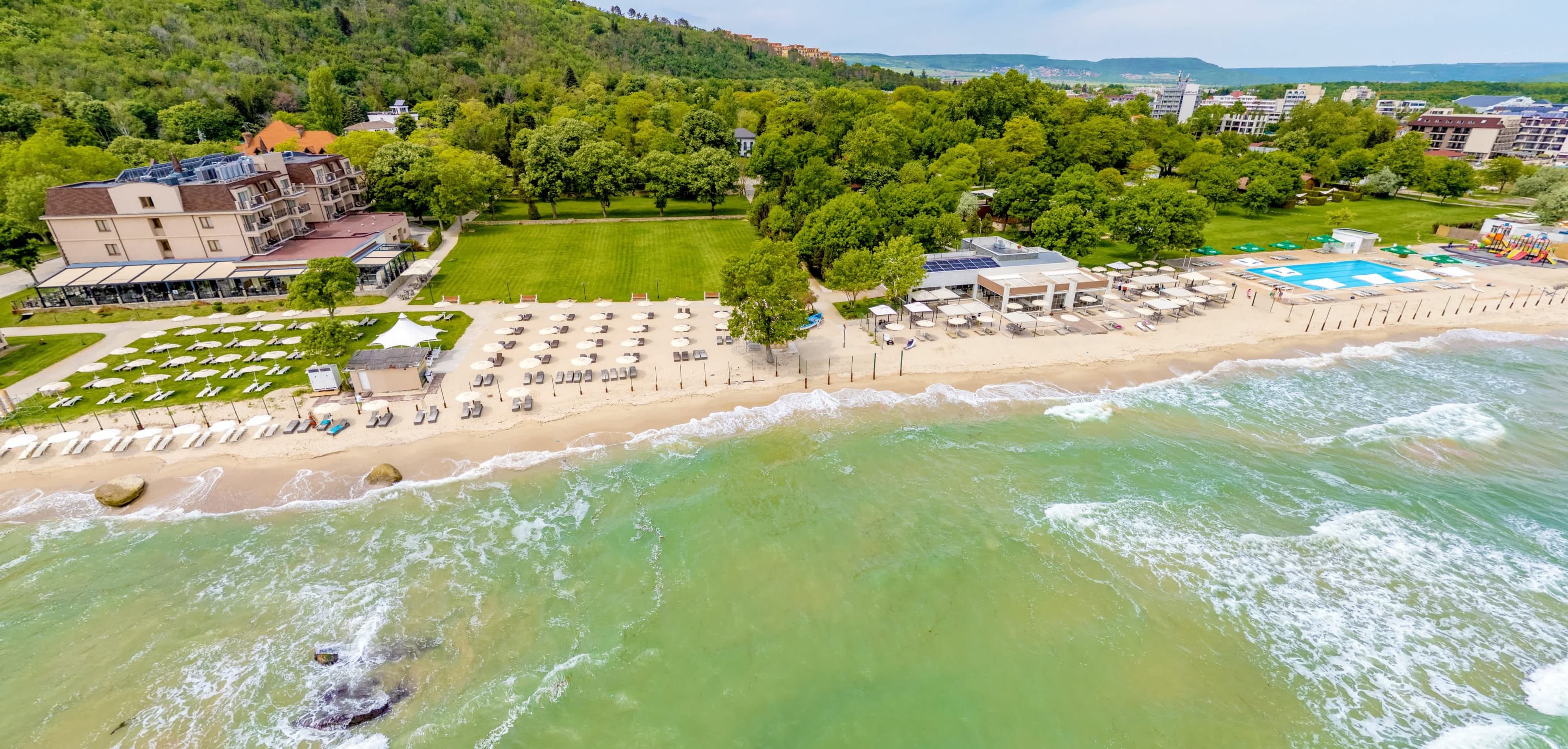 Effect Algara Beach Resort