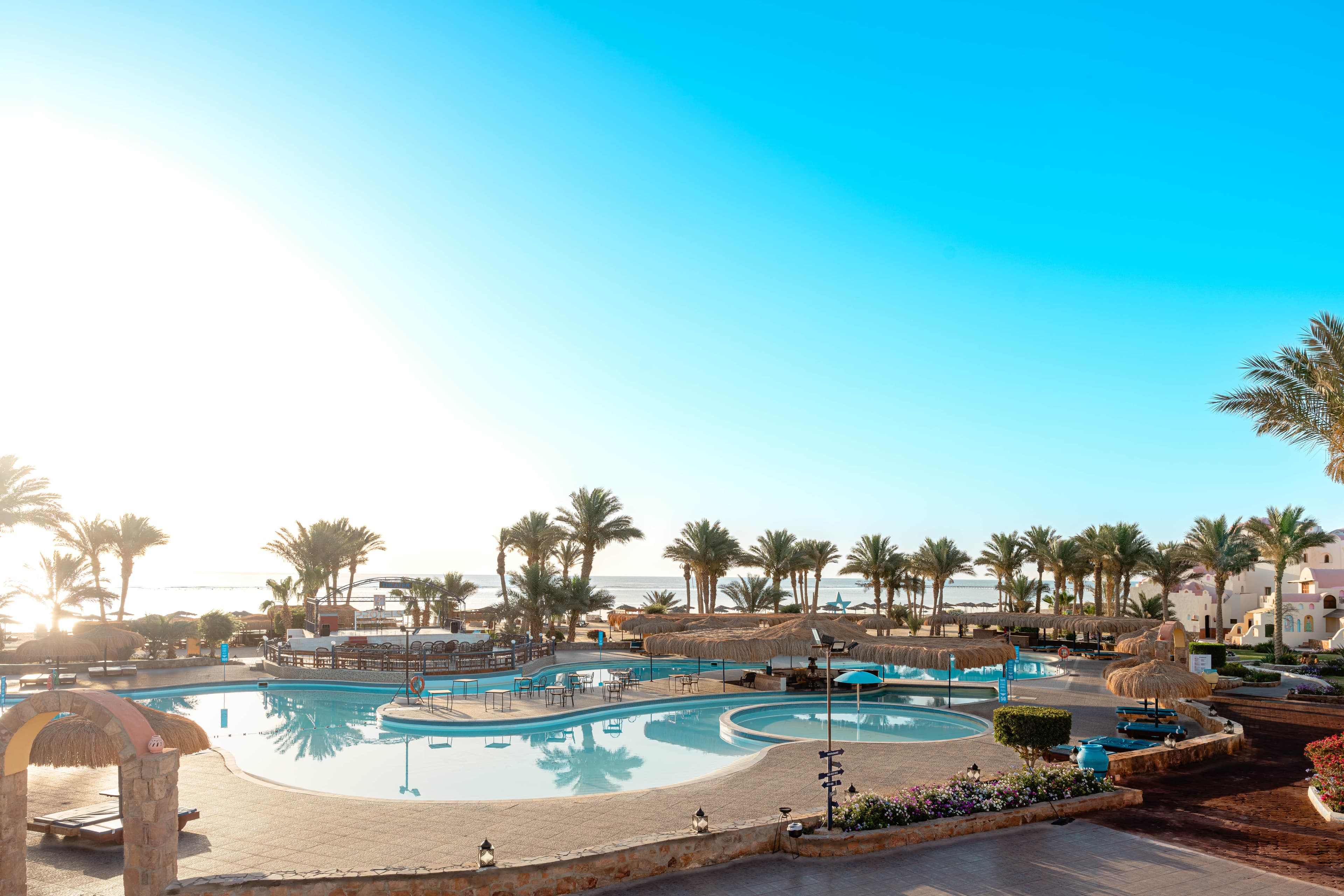 Protels Crystal Beach Resort Ansicht 7