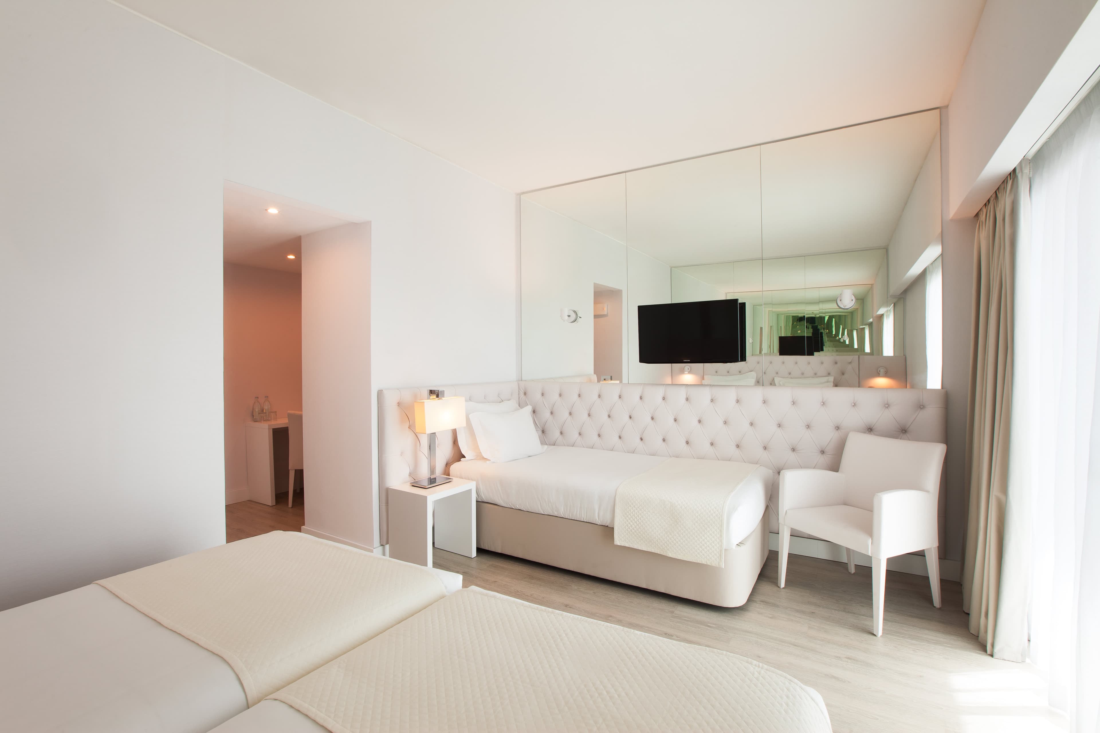 Lutecia Smart Design Hotel Ansicht 5
