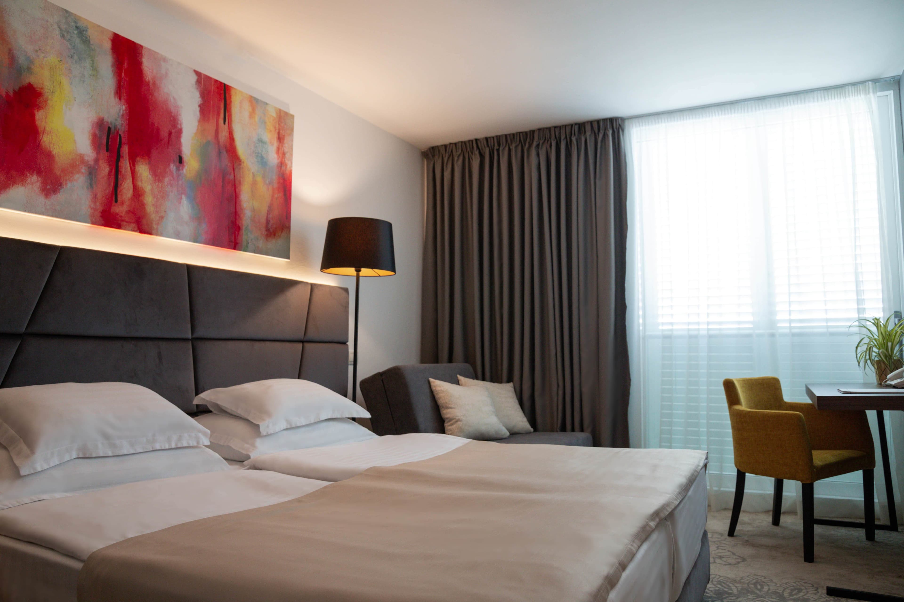 Hotel Paris Ansicht 3