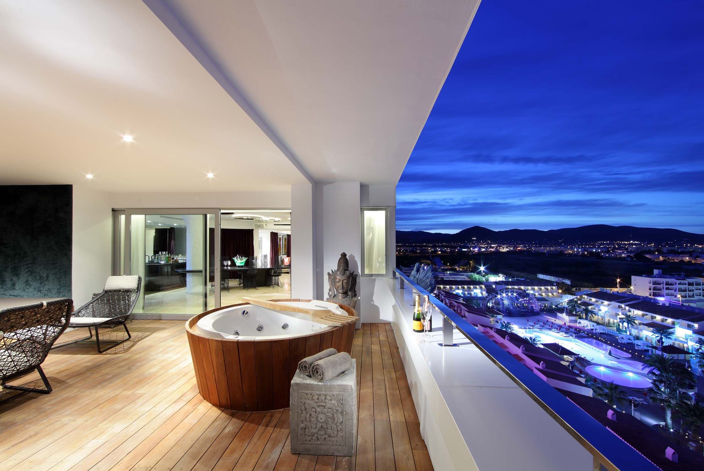 Ushuaia Ibiza Beach Hotel - The Tower / The Club - Adults only Ansicht 6