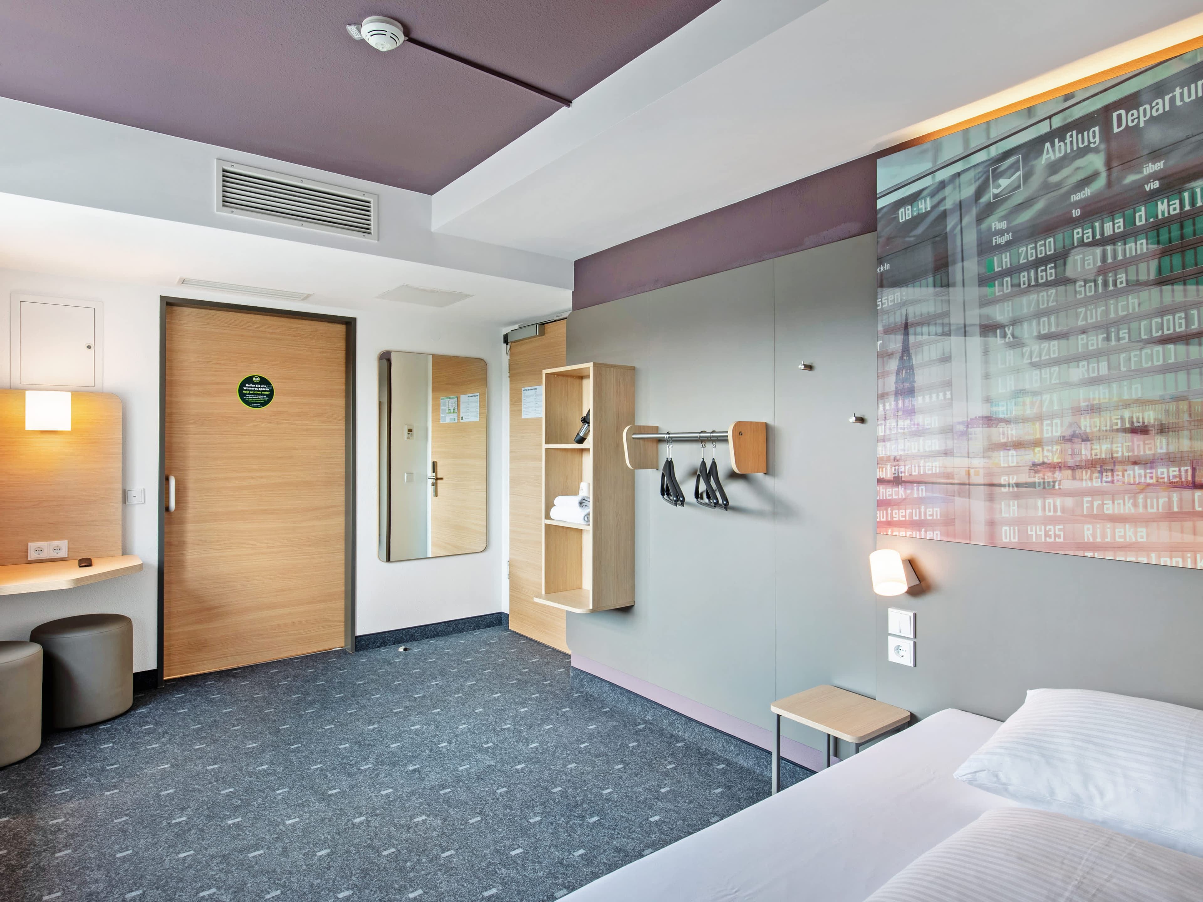 B&B Hotel Hamburg-Airport Ansicht 9