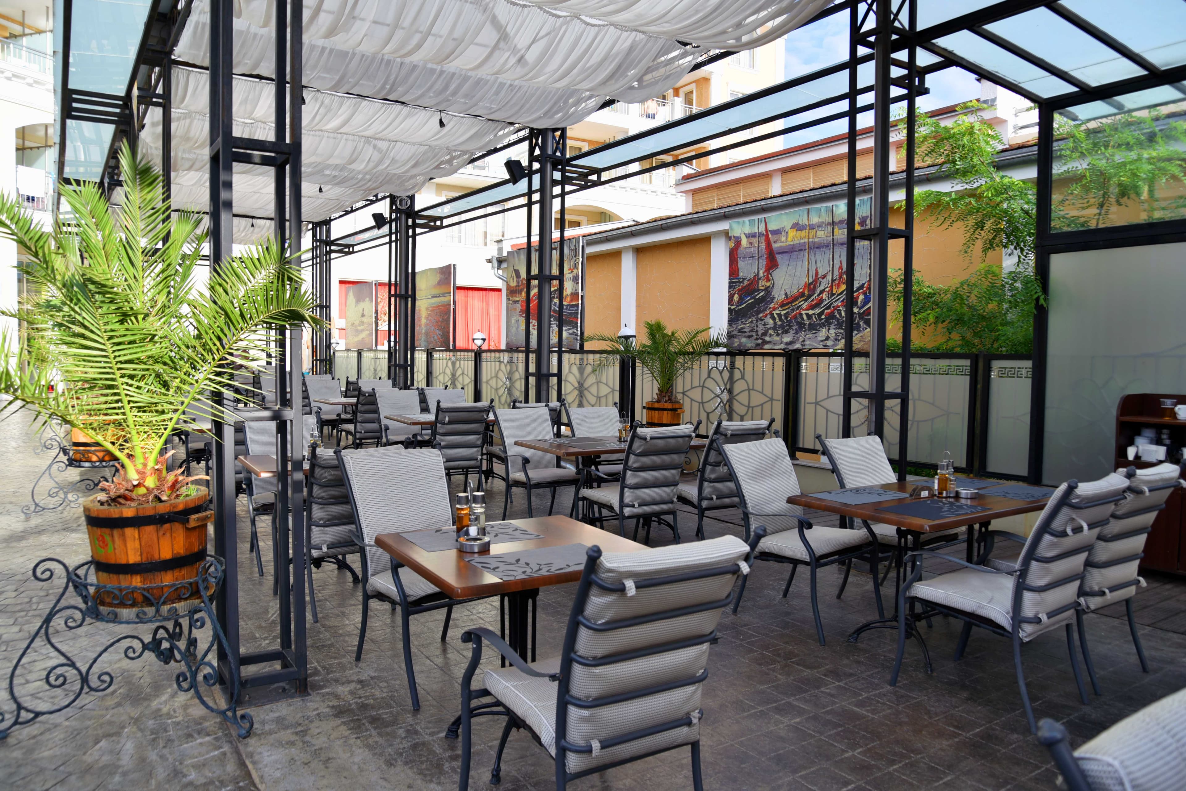 Hotel Rome Palace Deluxe Ansicht 10