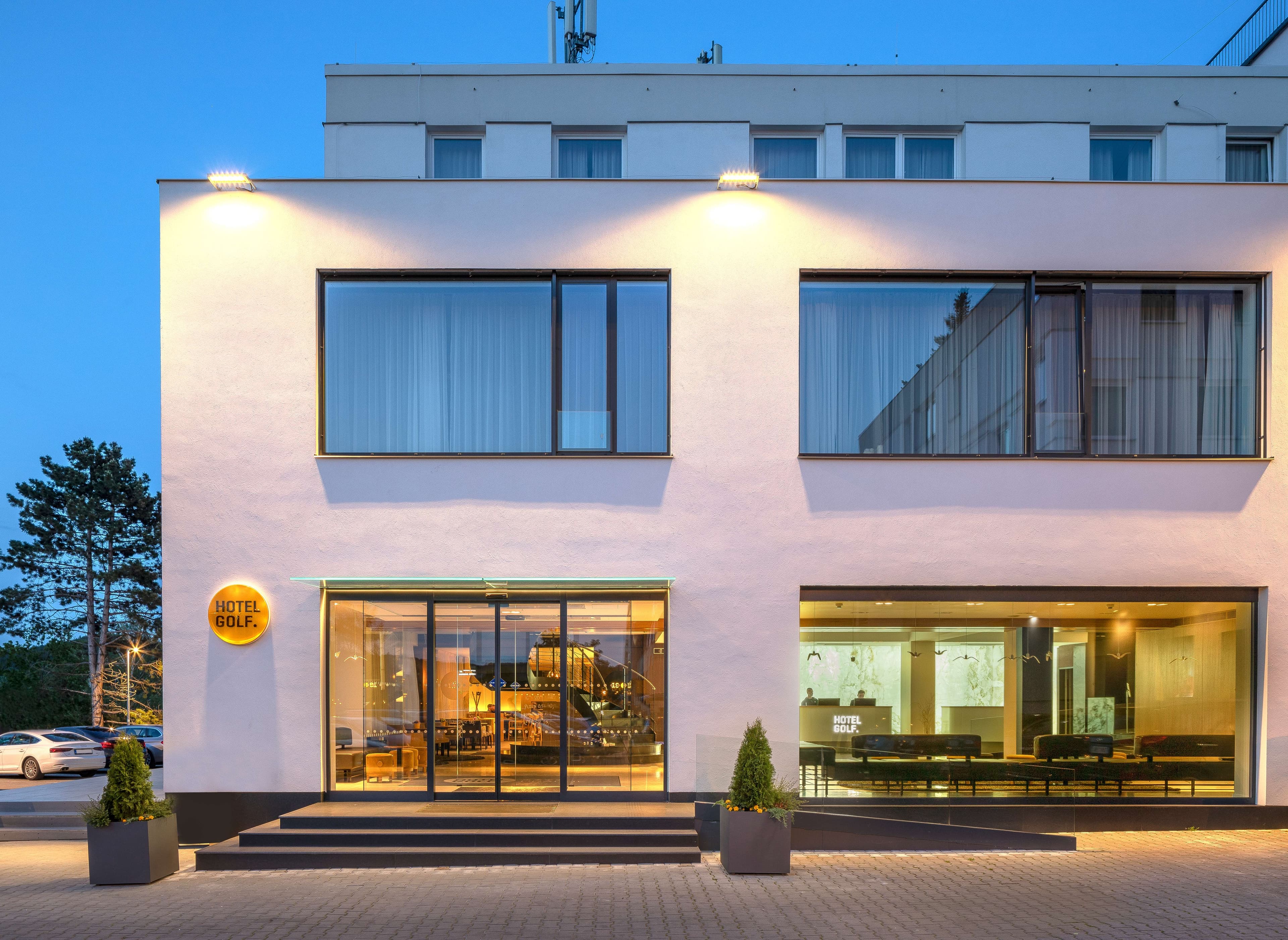 Hotel Golf Ansicht 2