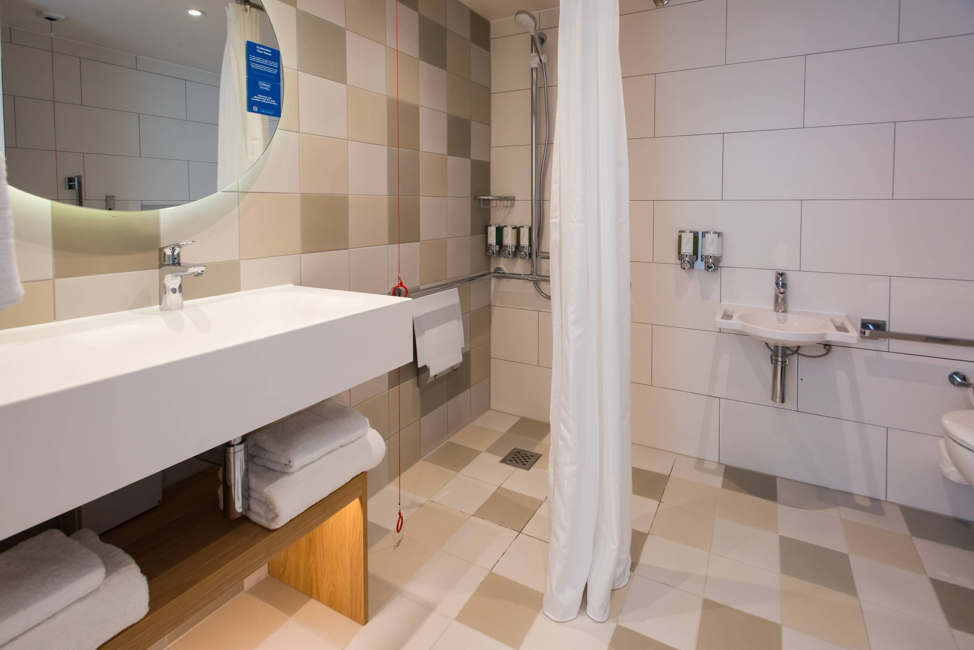 Hampton by Hilton London Park Royal Ansicht 4