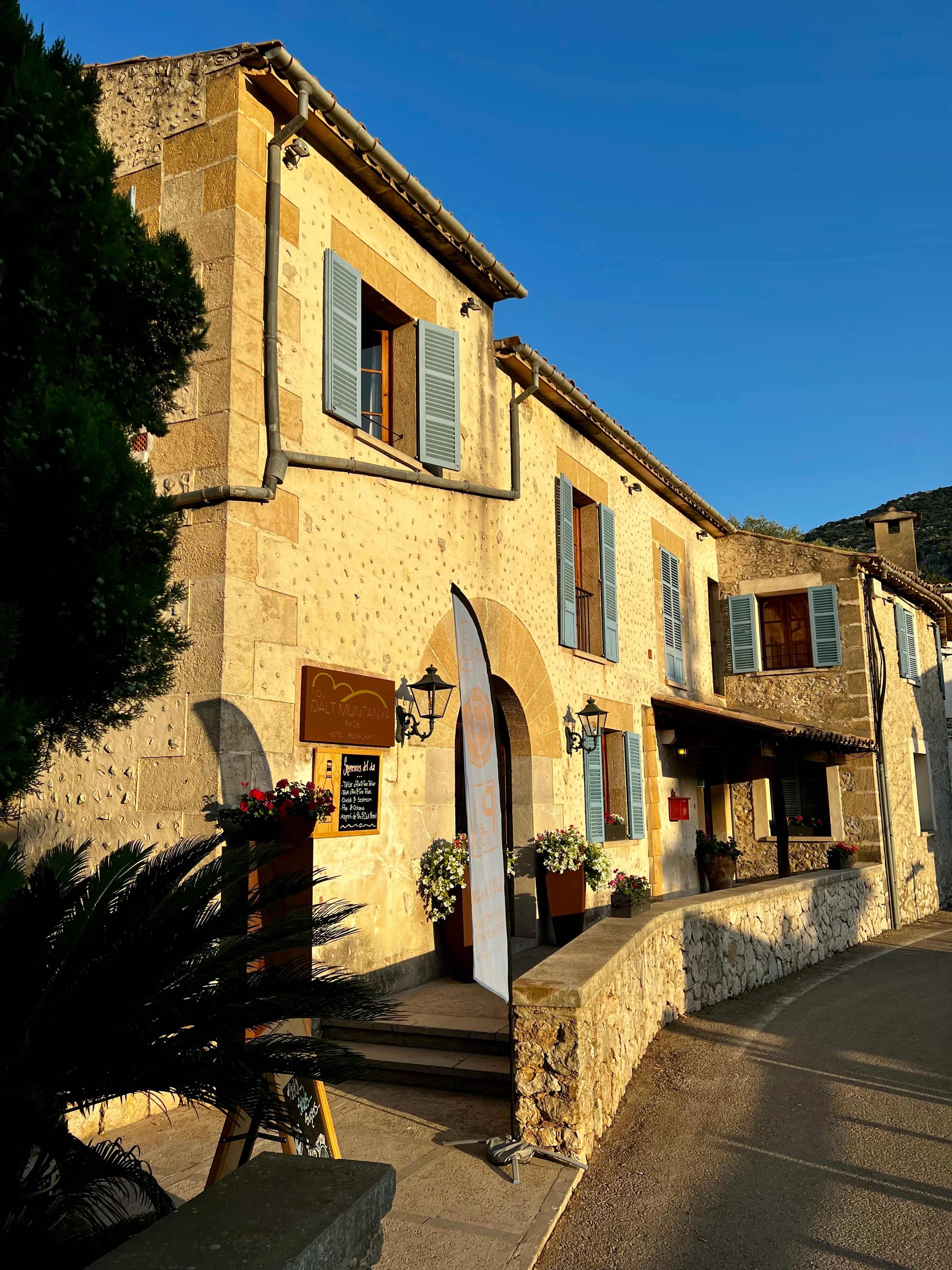 Hotel Nou Dalt Muntanya Ansicht 2