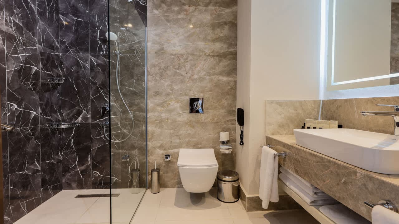 Serenity Queen Hotel Ansicht 4
