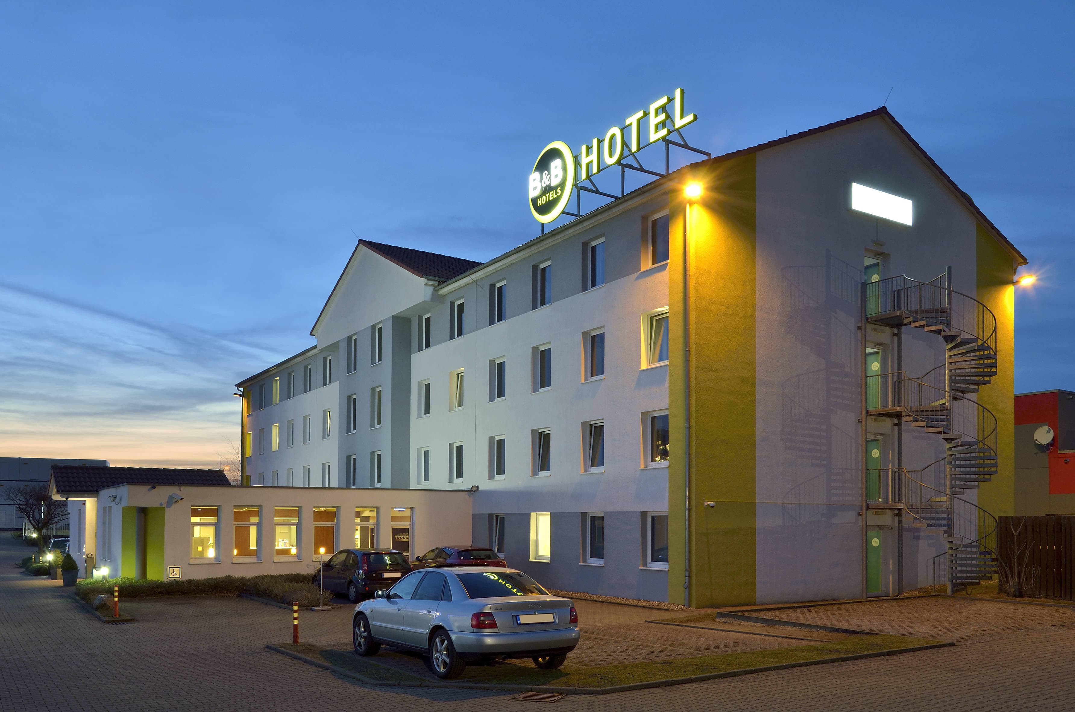 B&B Hotel Köln-Airport
