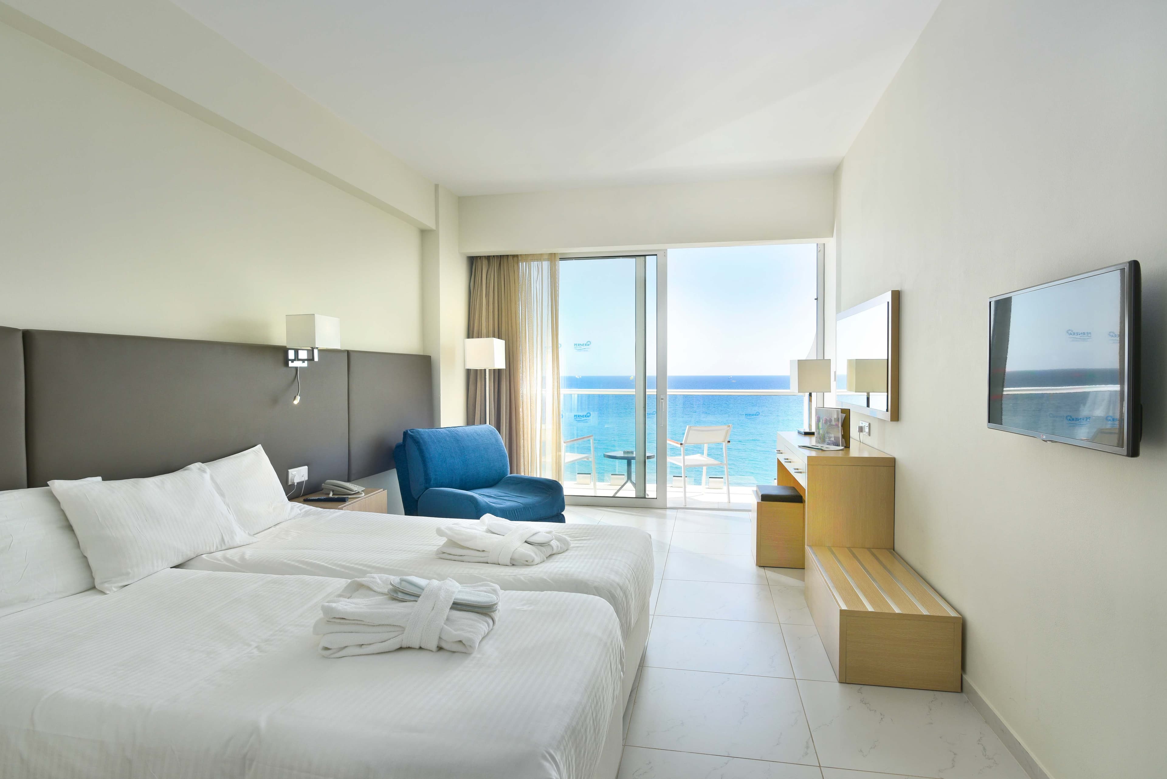 Pernera Beach Hotel Ansicht 4
