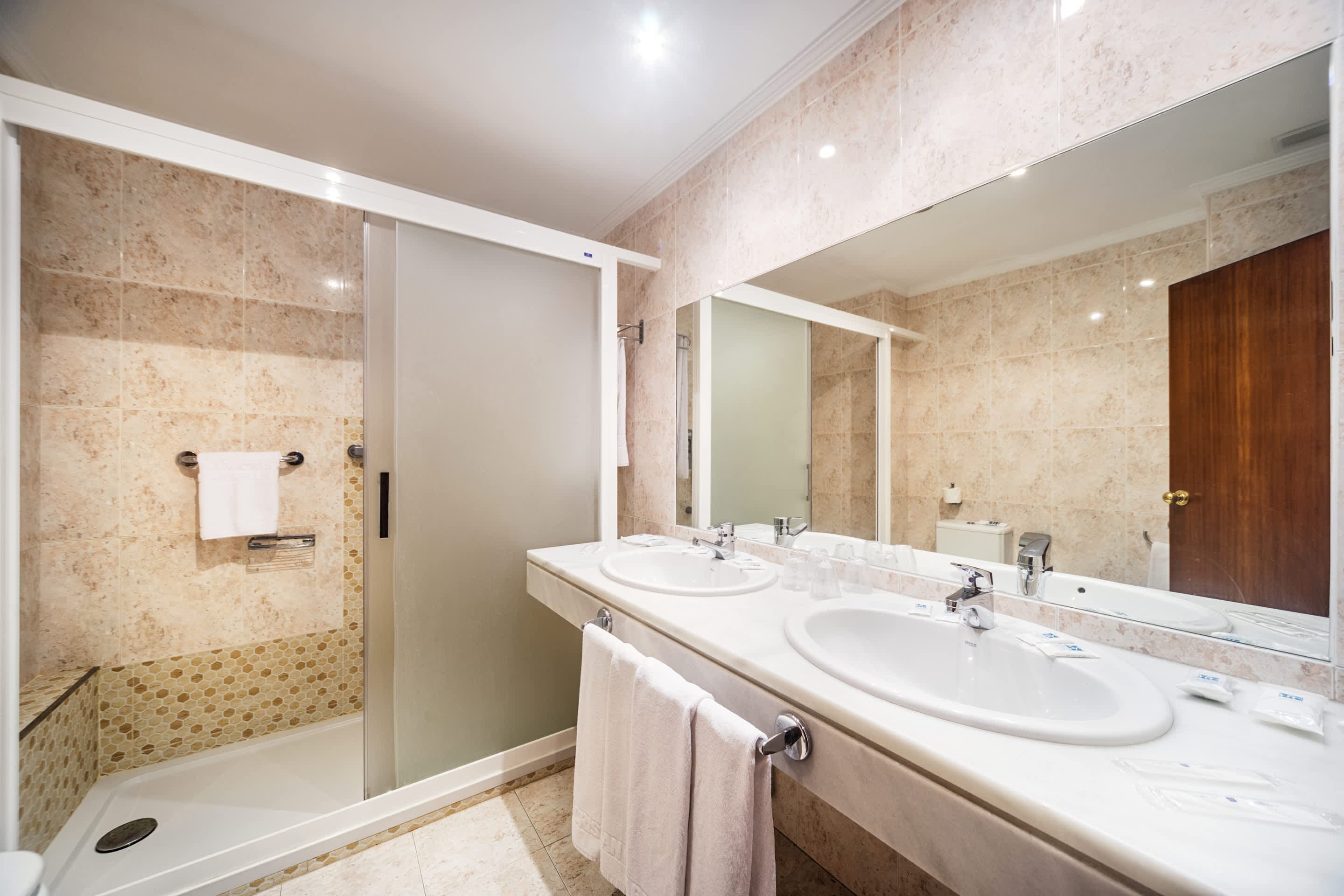 Óbal Urban Hotel Ansicht 6