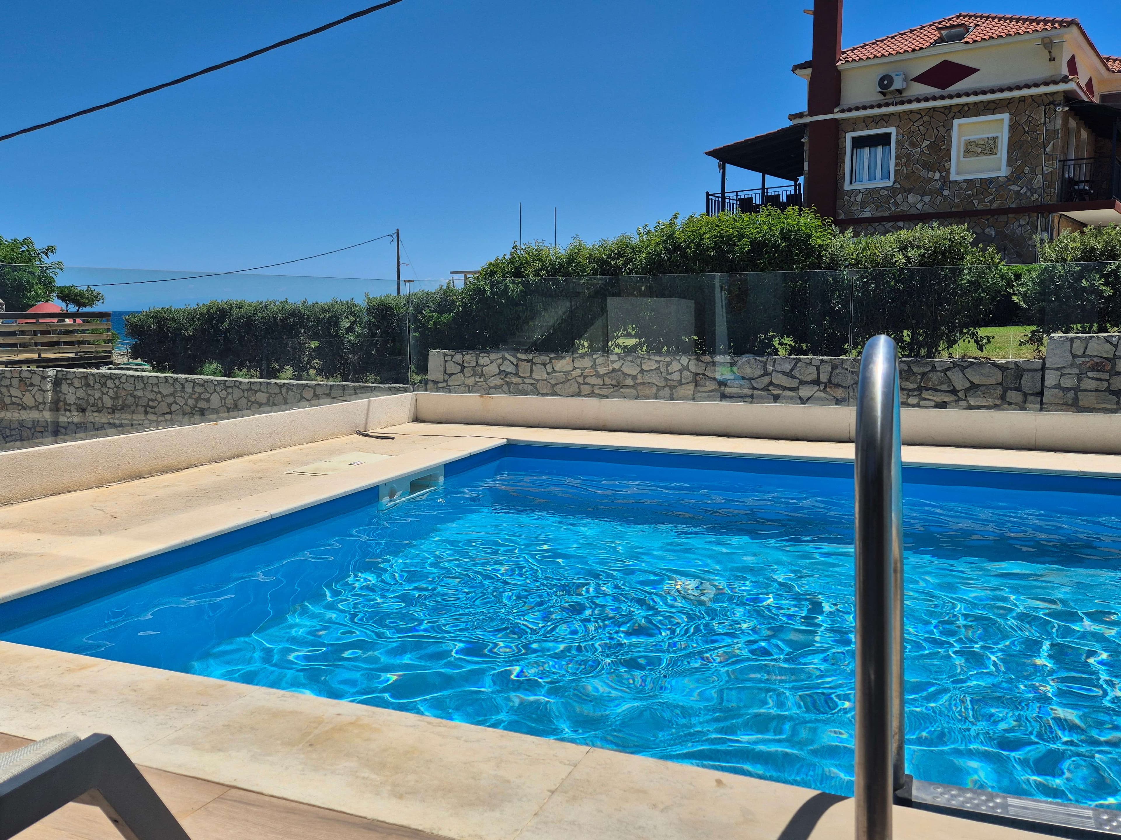 Cavo Orient Beach Hotel & Suites Ansicht 6