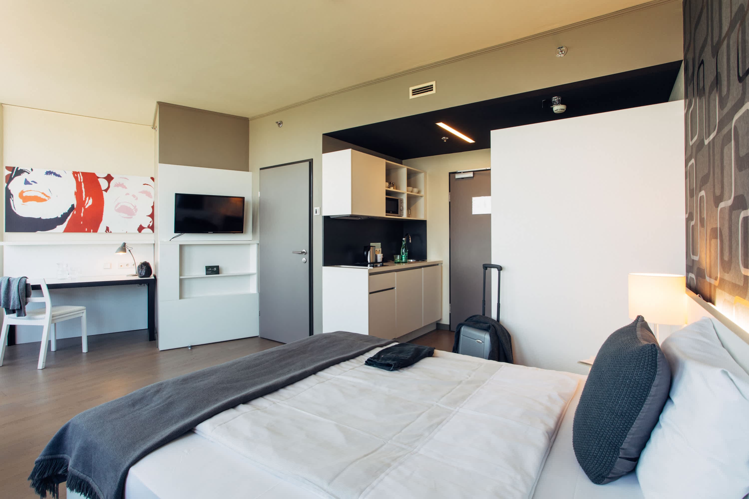 harry's home Wien Millennium Tower Ansicht 8