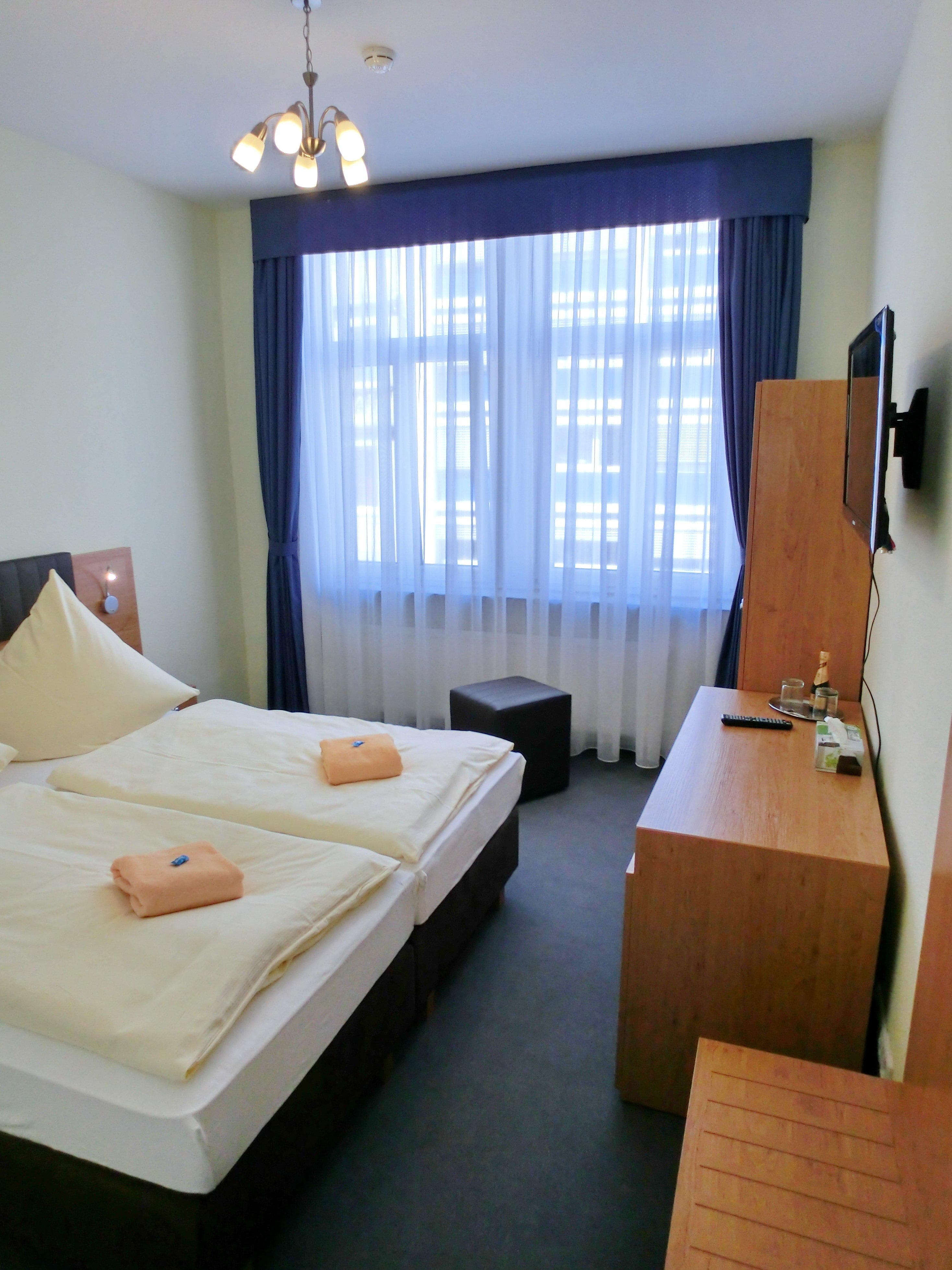 EXPO Hotel Ansicht 8
