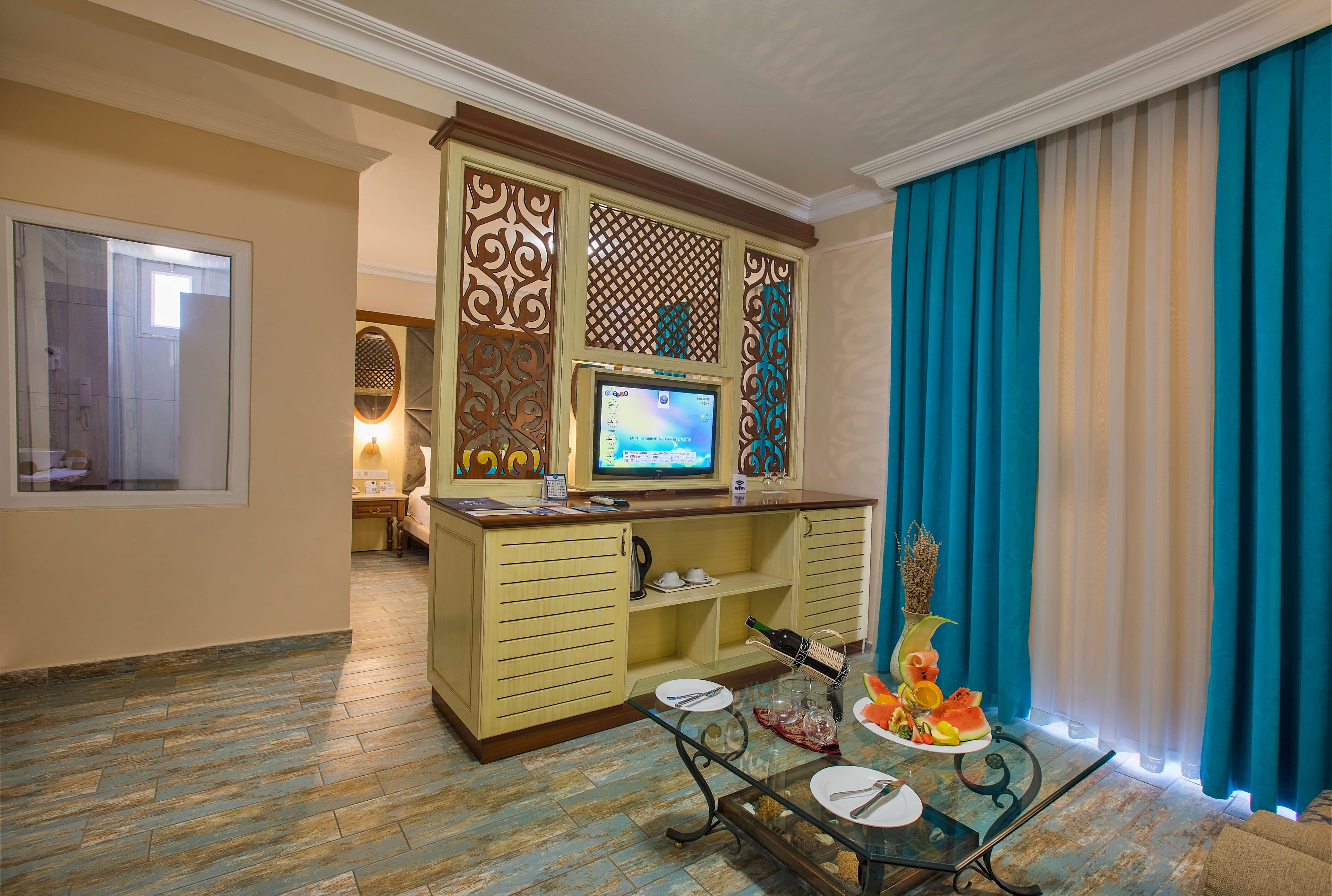 Club Big Blue Suite Hotel Ansicht 6