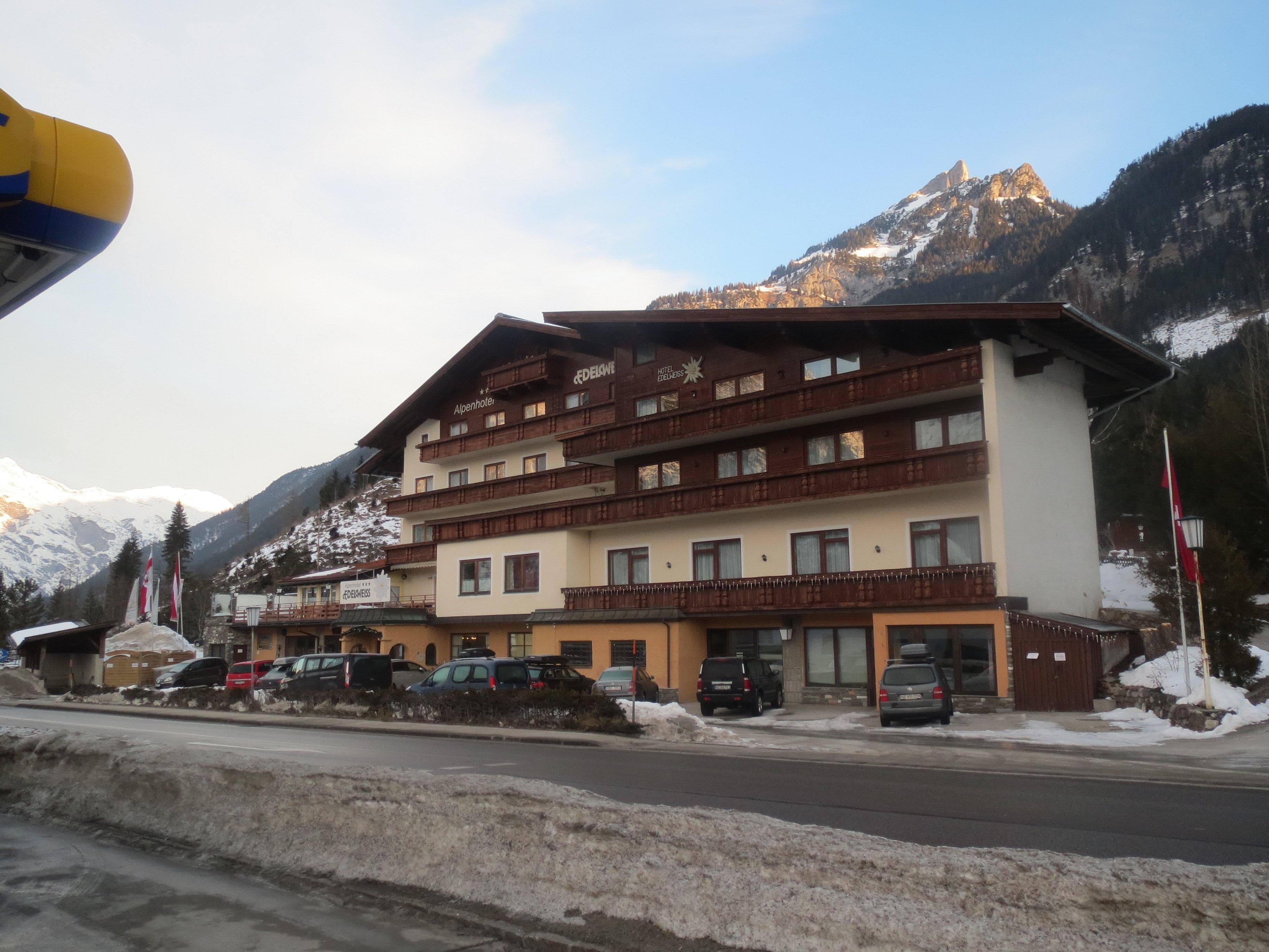 Alpenhotel Edelweiss Ansicht 3