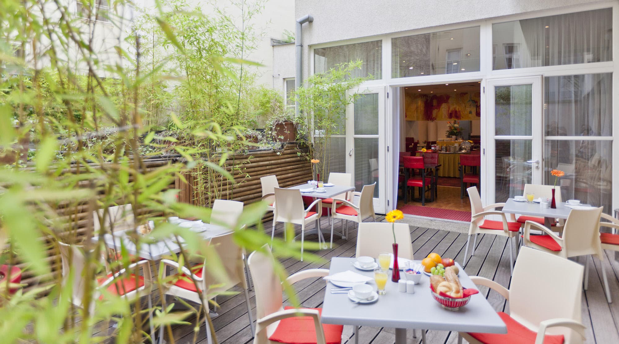 Hotel Boltzmann