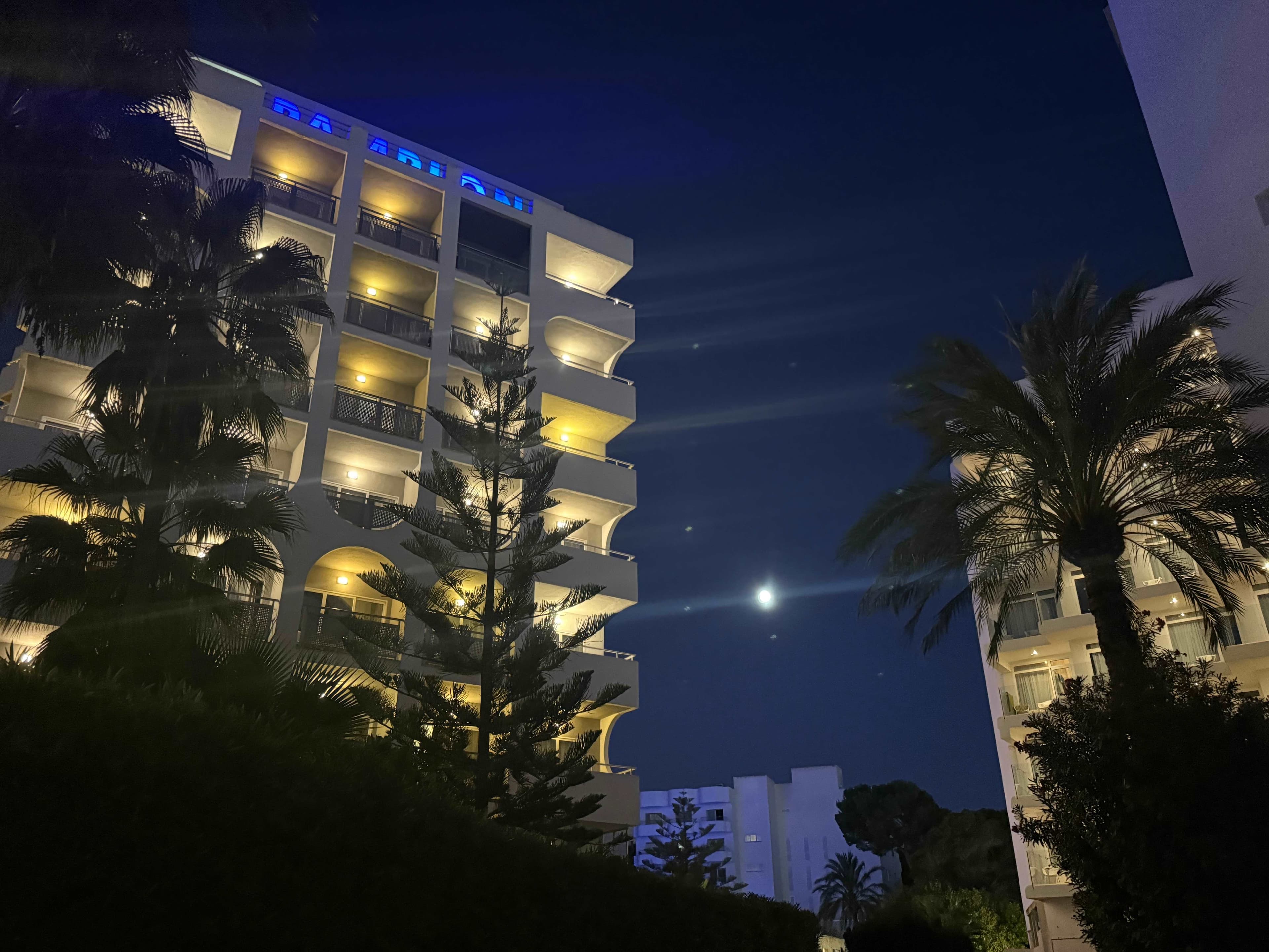 BG Hotel Pamplona Ansicht 2