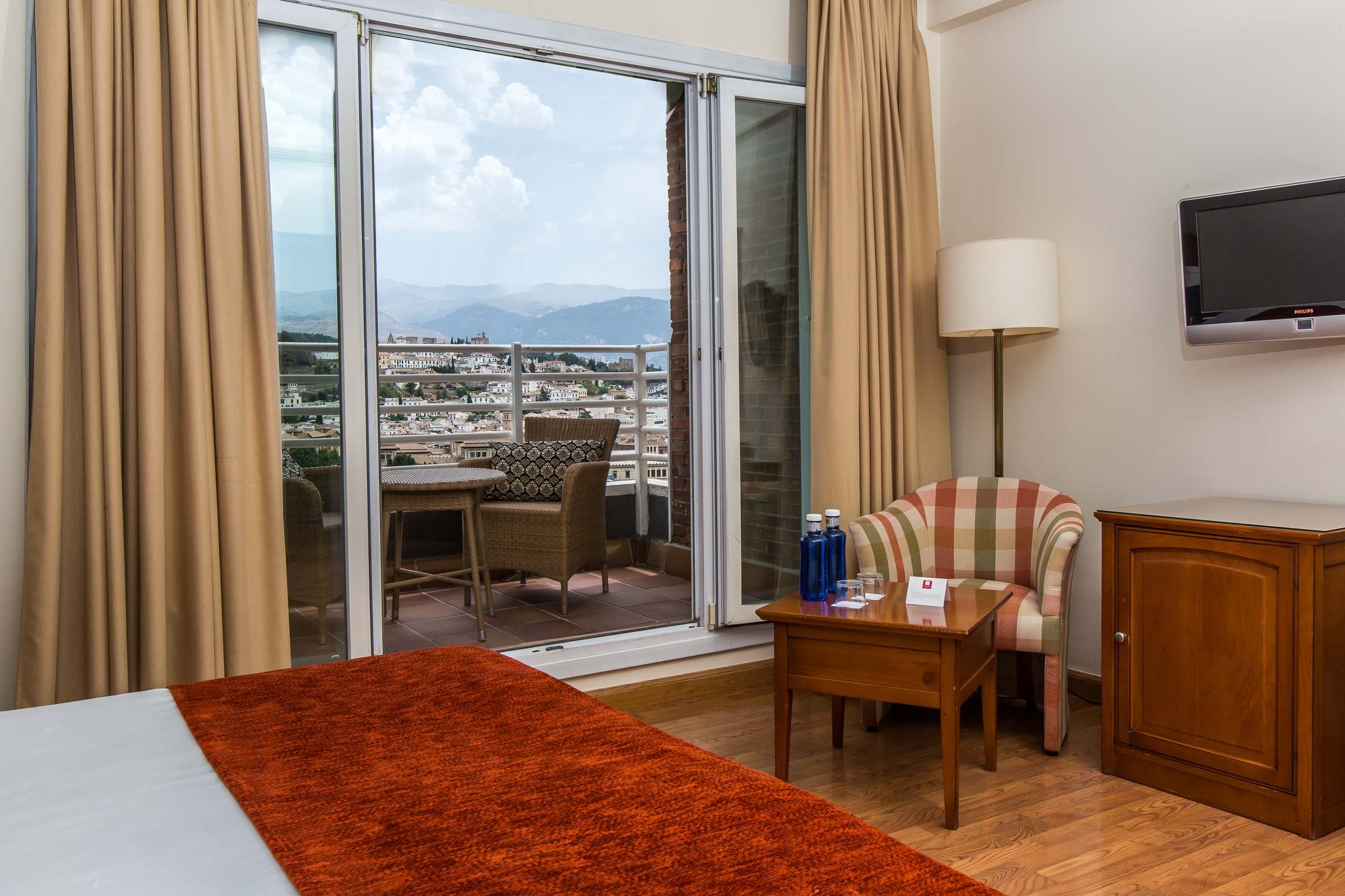 Leonardo Hotel Granada Ansicht 3