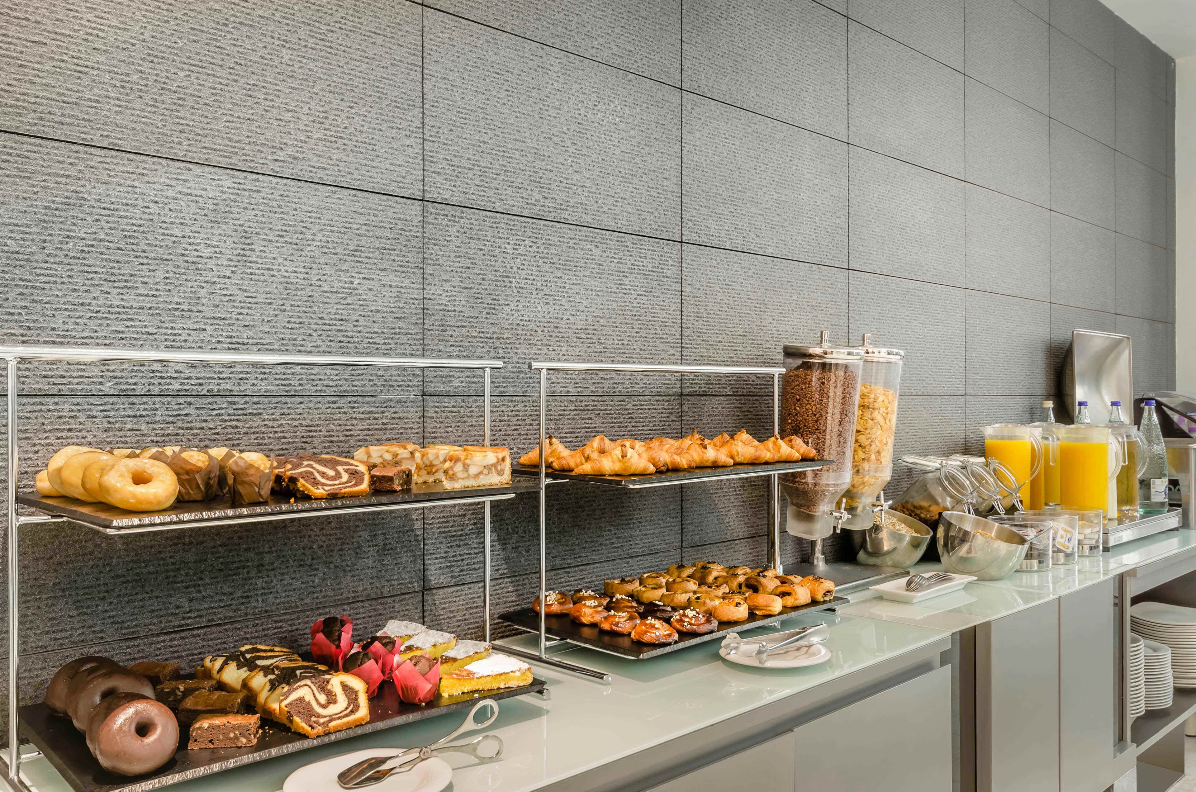 Hotel Eurostars Lex Ansicht 8