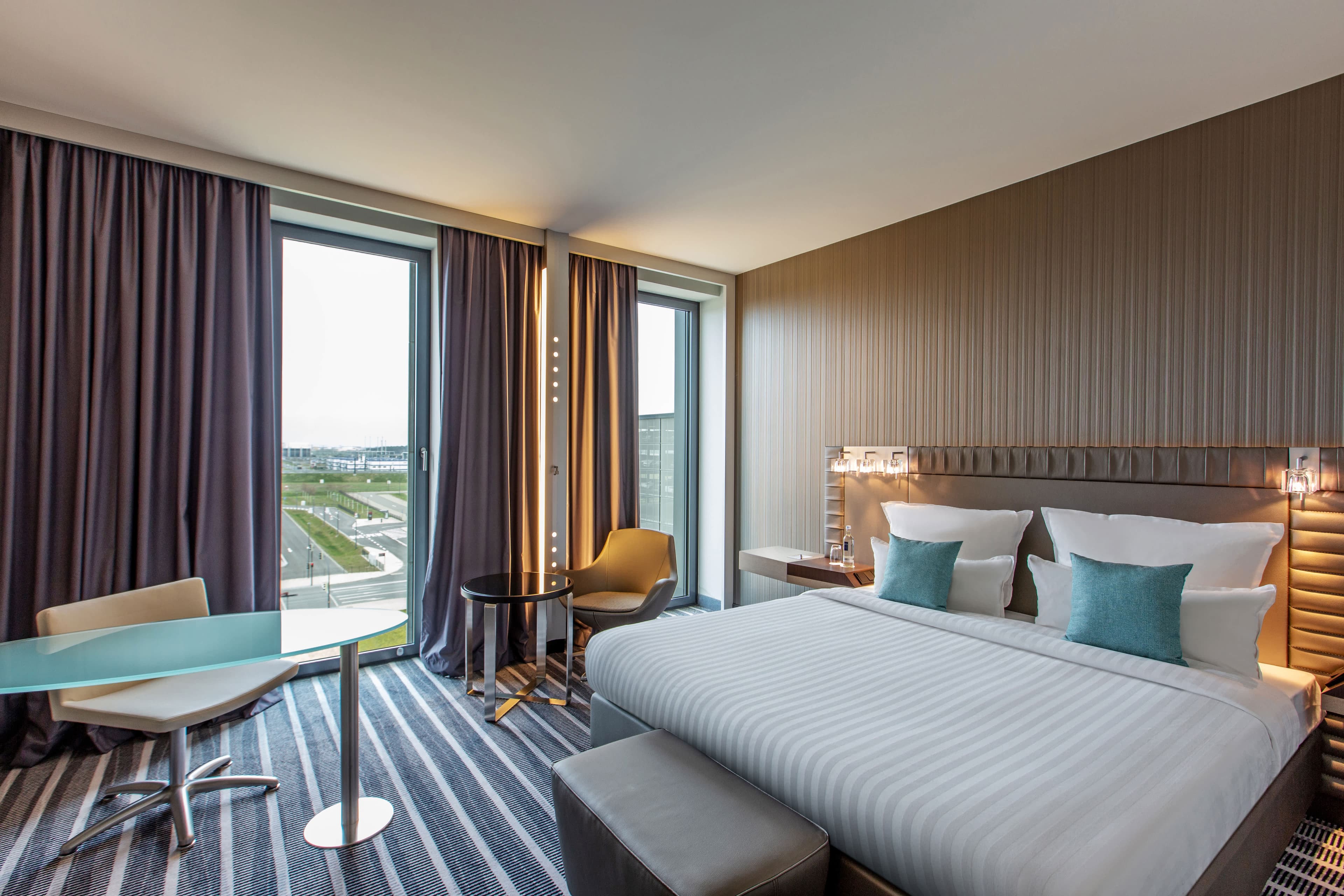 Steigenberger Airport Hotel Berlin Ansicht 3