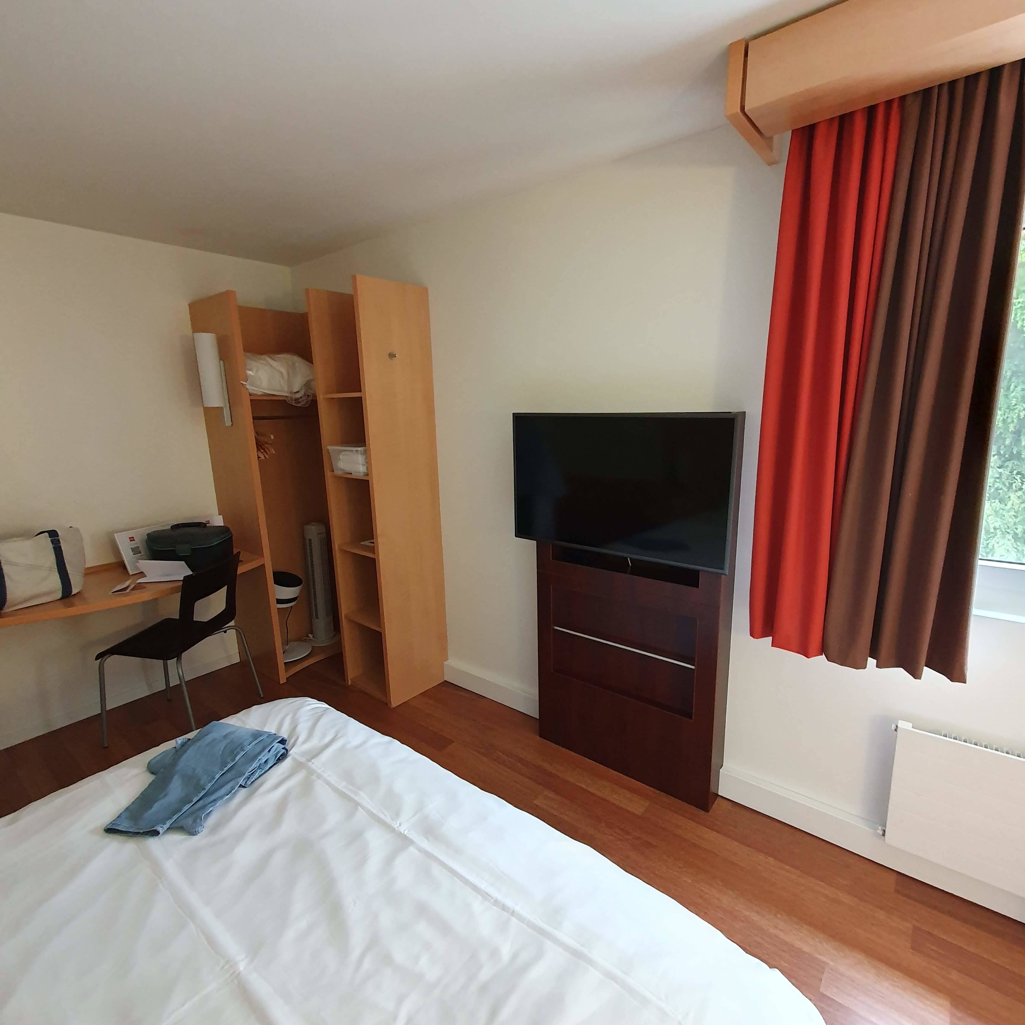 Hotel Ibis Adliswil Ansicht 4