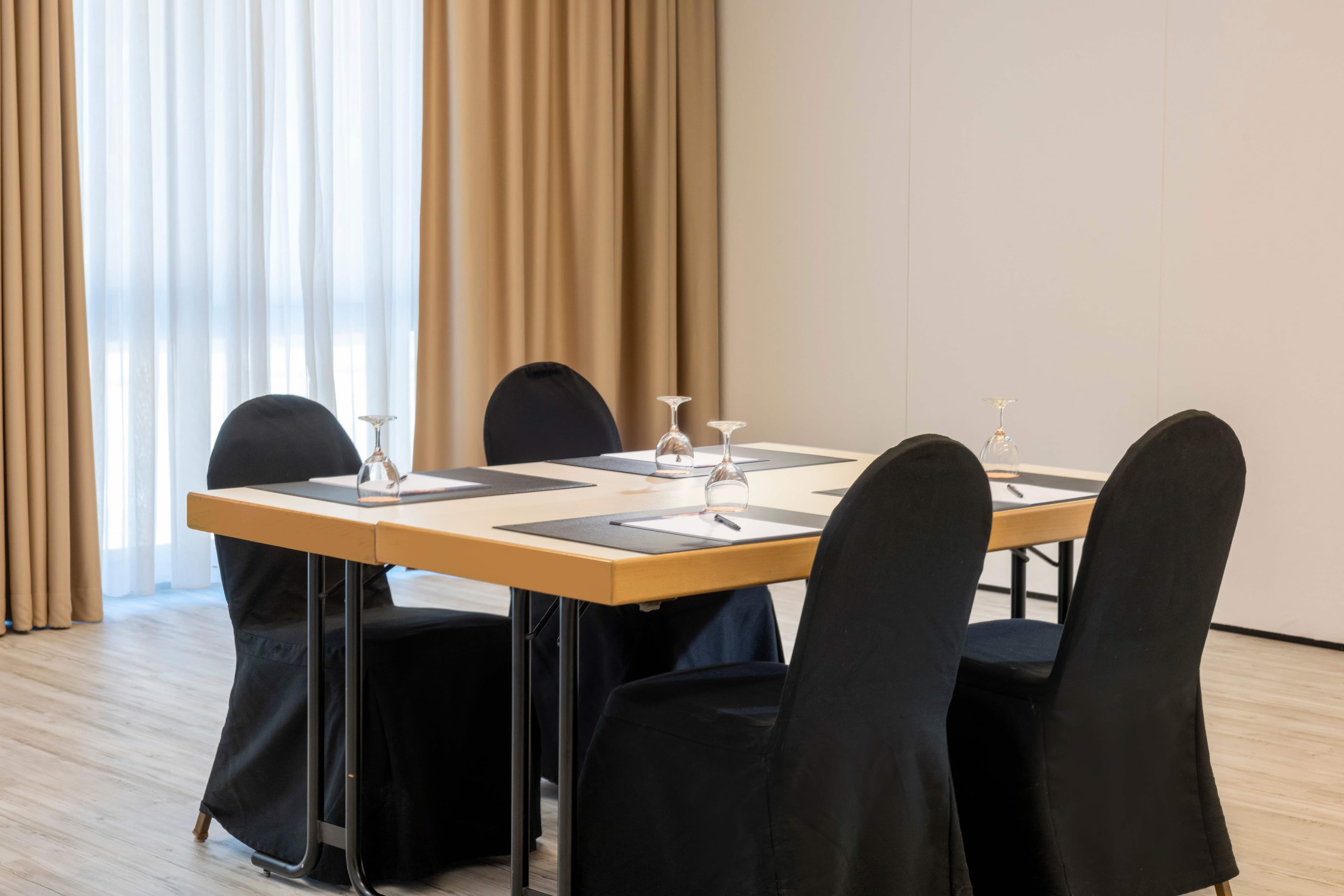 ibis Styles Rosenheim Ansicht 8